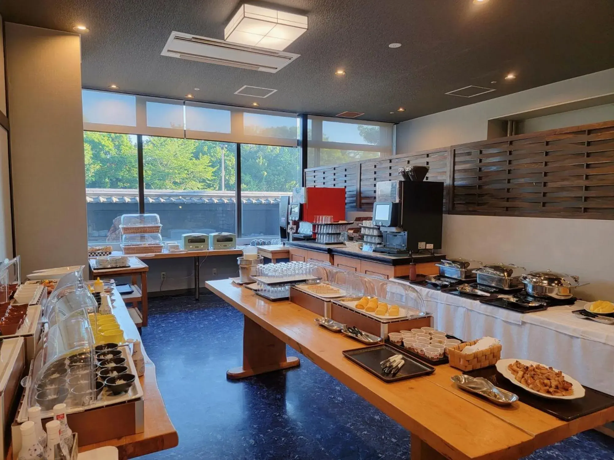 Restaurant/places to eat in Hill Hotel Sunpia Iga Restaurant/places to eat in Hill Hotel Sunpia Iga