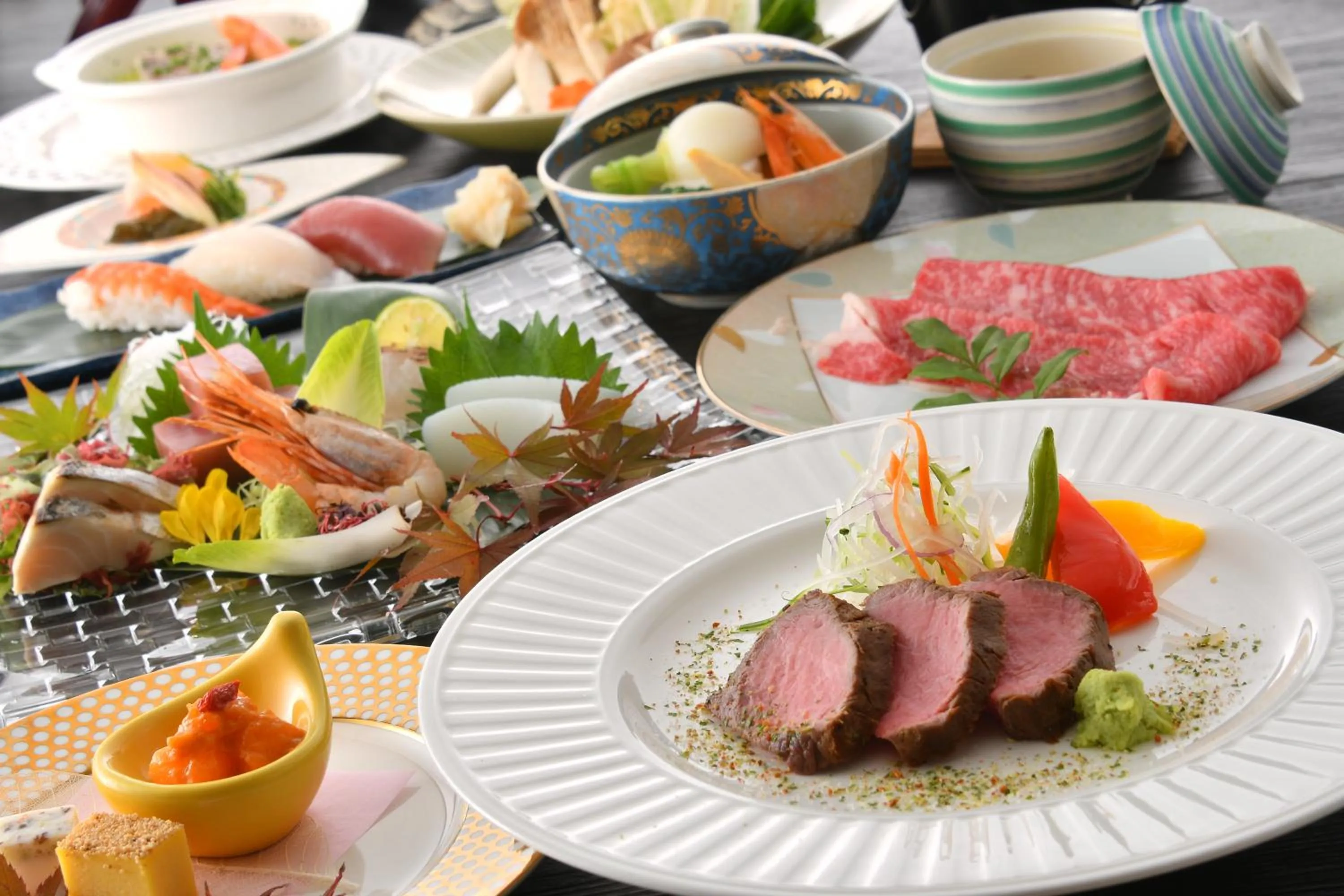 Restaurant/places to eat in Hill Hotel Sunpia Iga