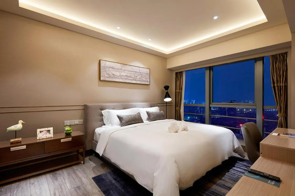 Bed in Modena by Fraser Changsha