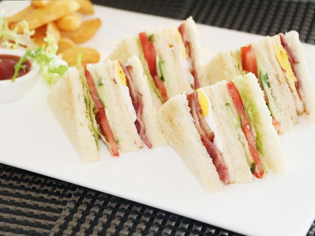 Food in Modena by Fraser Changsha