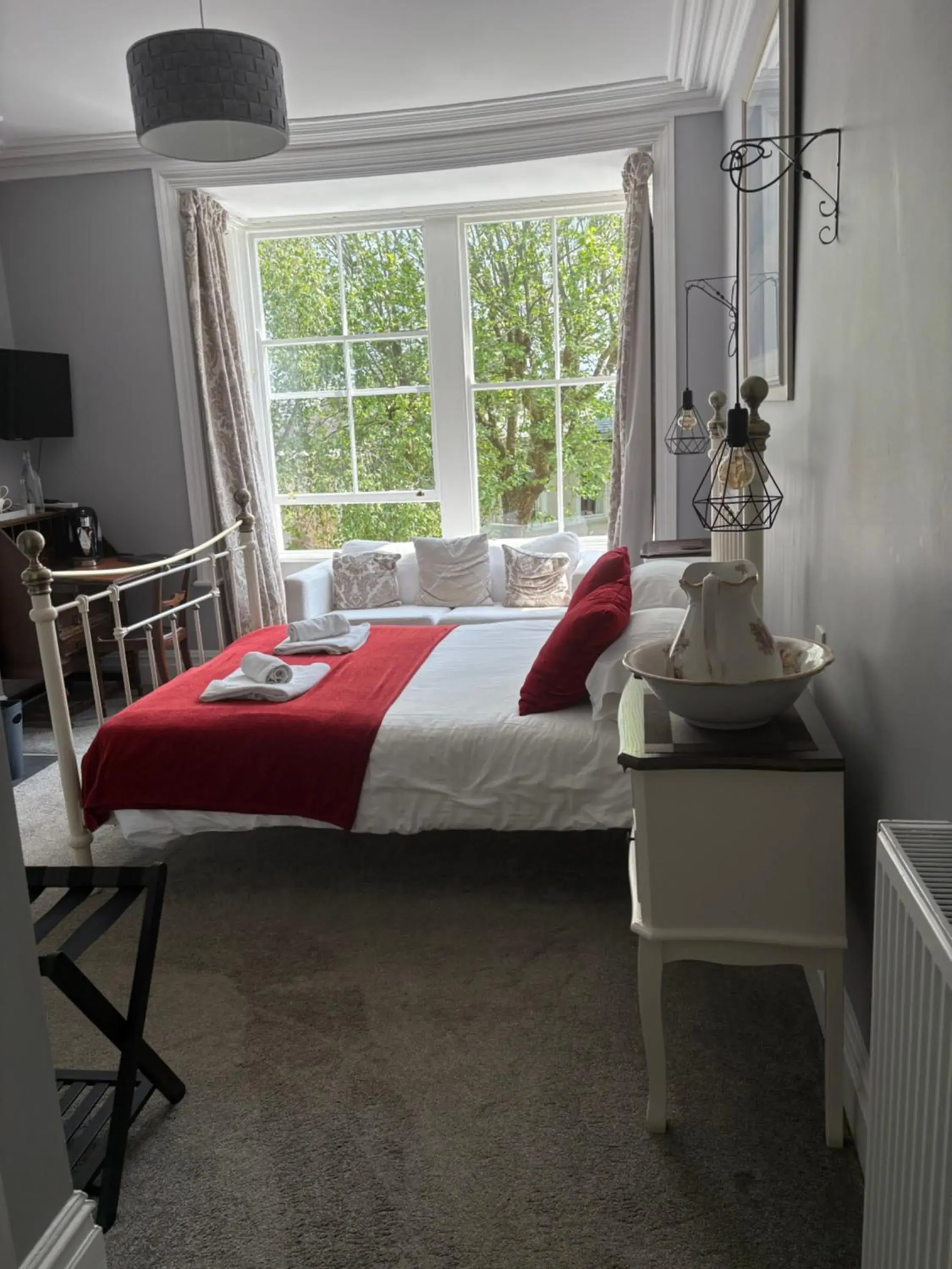 Deluxe King Room in Holbein House Deluxe King Room in Holbein House