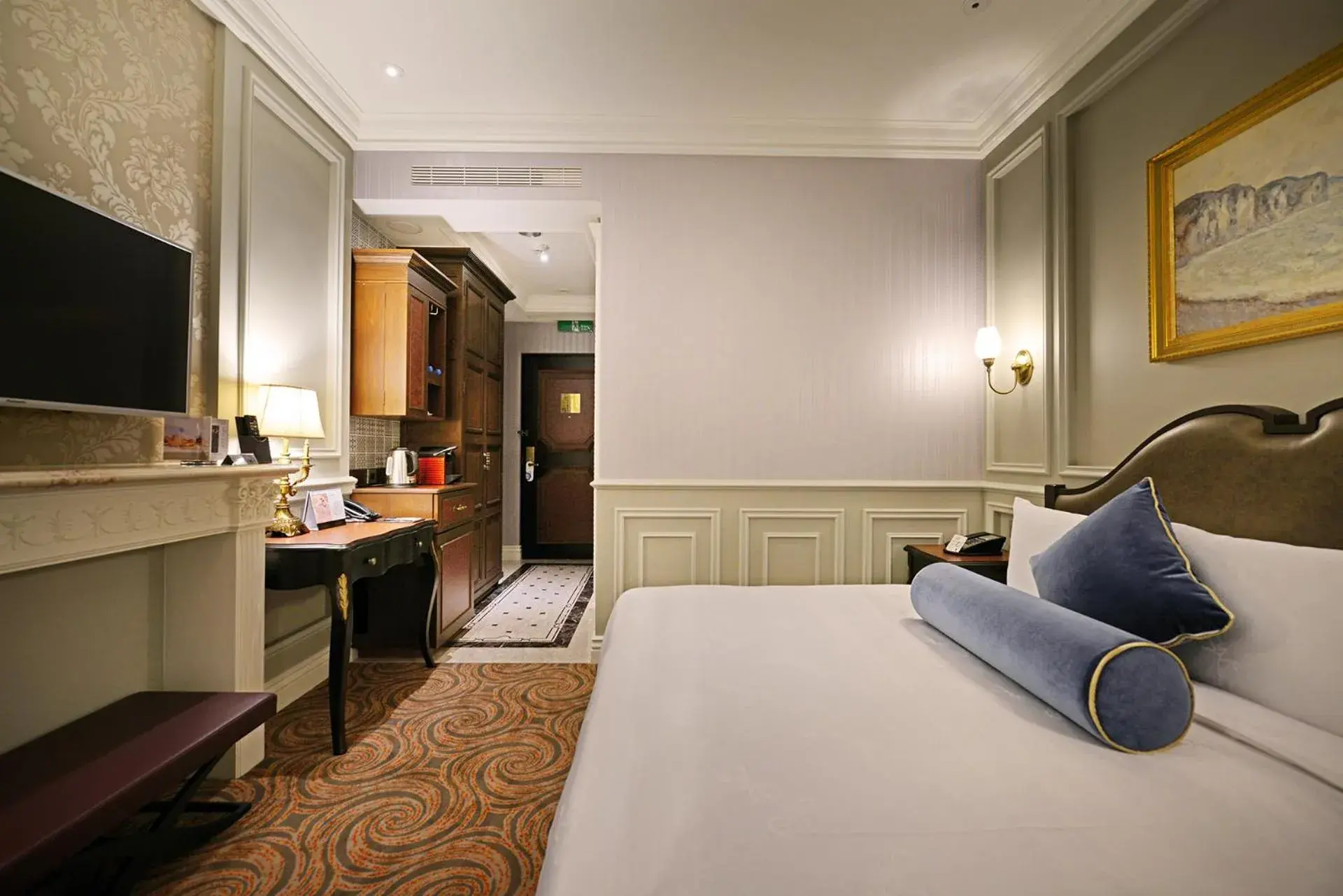 Bed in Golden Tulip RS Boutique Hotel-Tainan Bed in Golden Tulip RS Boutique Hotel-Tainan