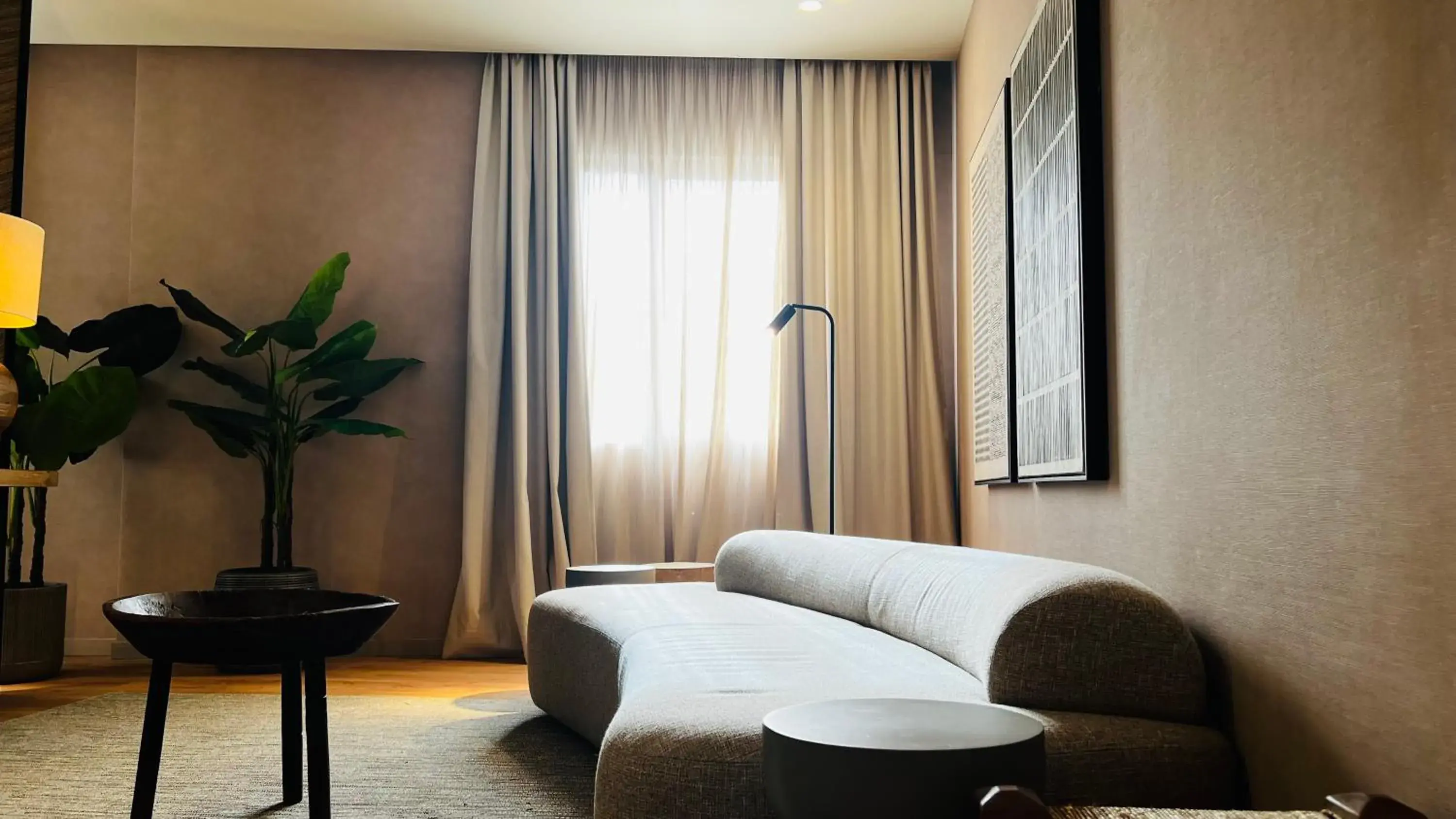 Living room in La Laguna Gran Hotel Living room in La Laguna Gran Hotel