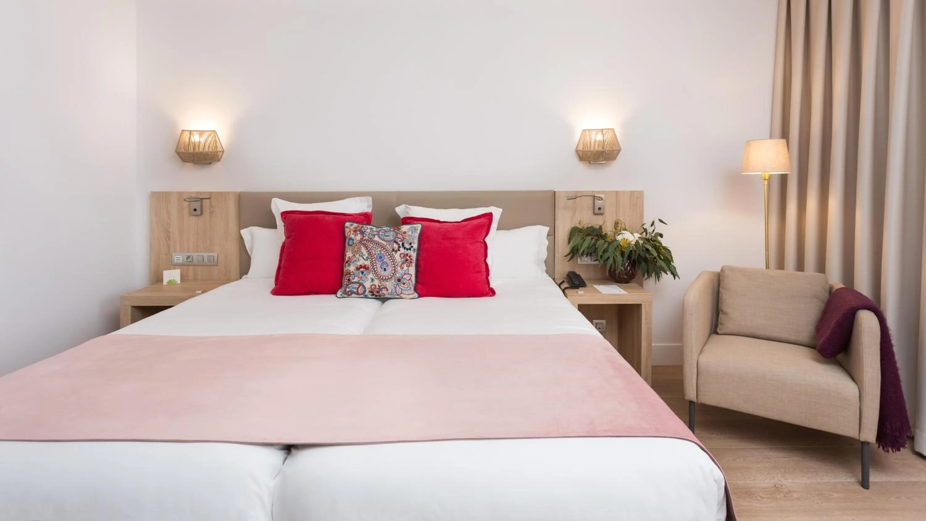 Bed in La Laguna Gran Hotel