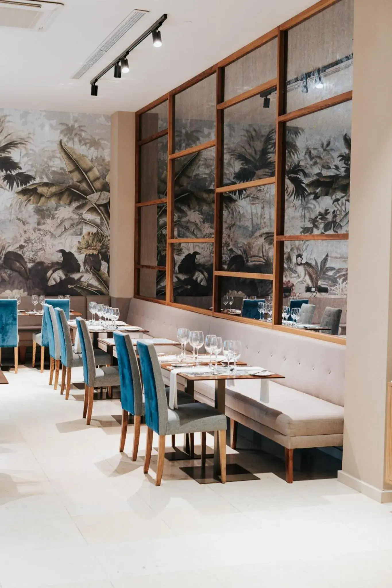 Restaurant/places to eat in La Laguna Gran Hotel Restaurant/places to eat in La Laguna Gran Hotel