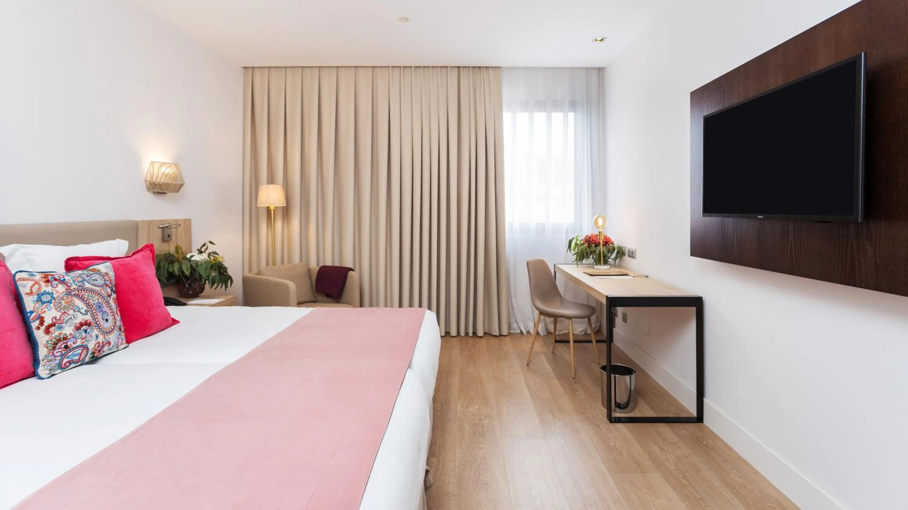 Bed in La Laguna Gran Hotel