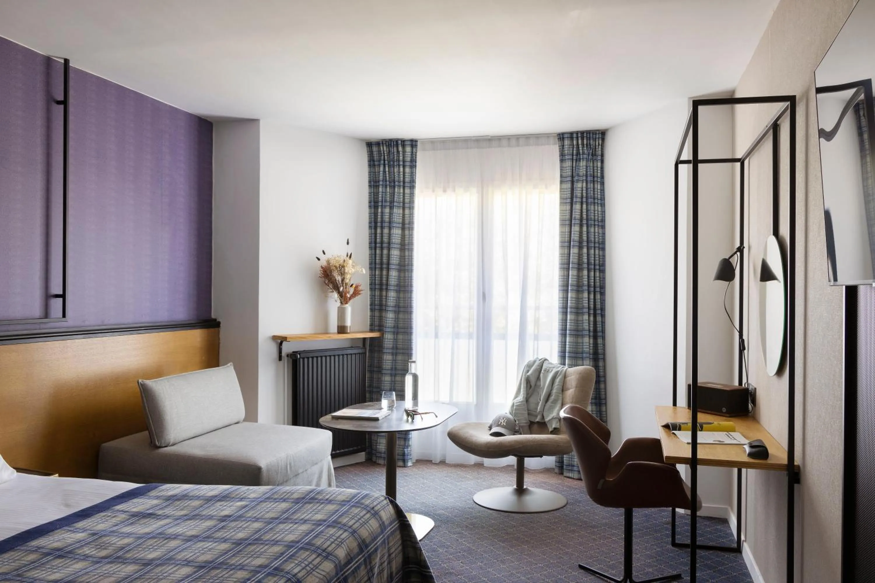 Bed in Hôtel Les Jardins de Deauville