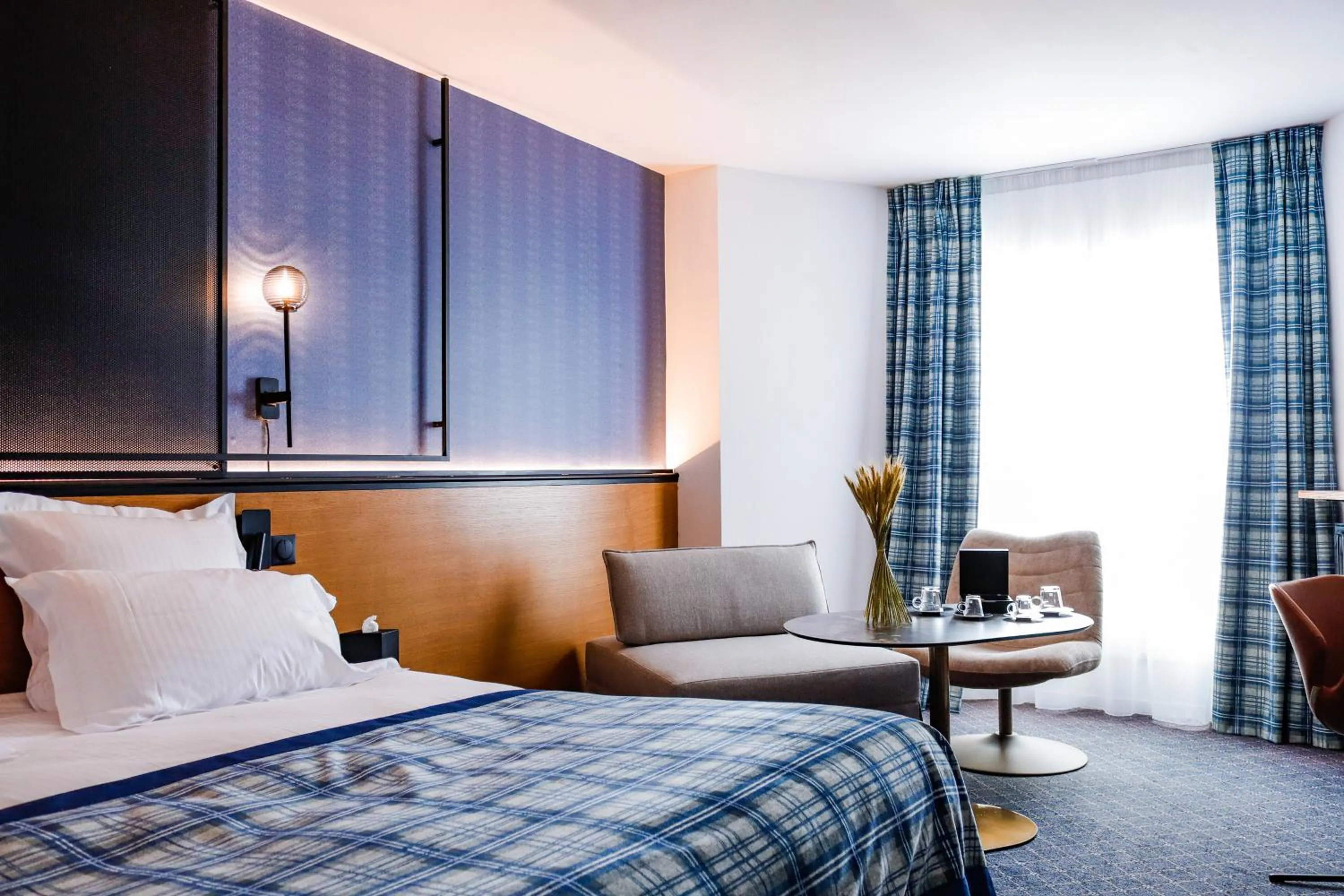 Bed in Hôtel Les Jardins de Deauville