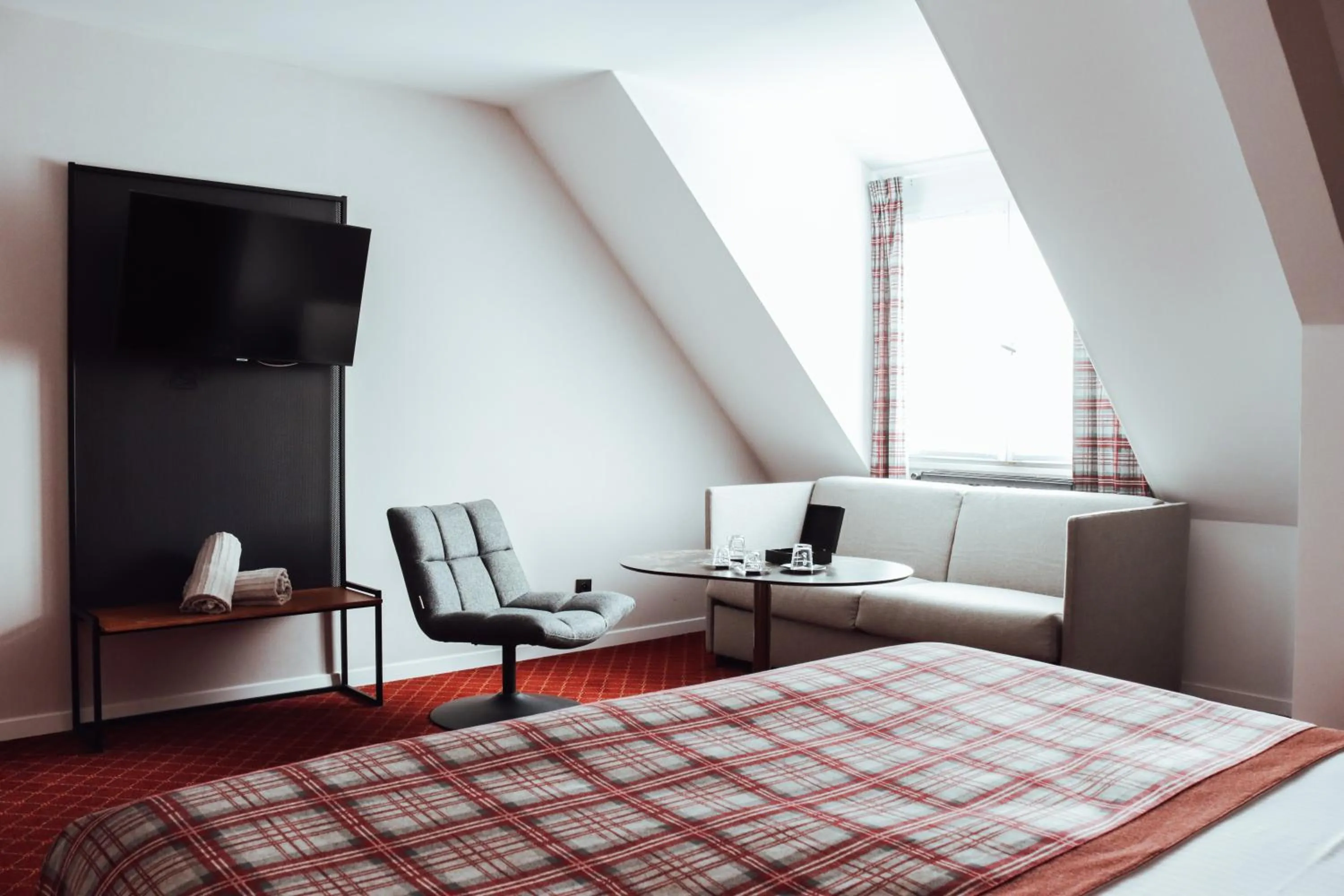 Bed in Hôtel Les Jardins de Deauville