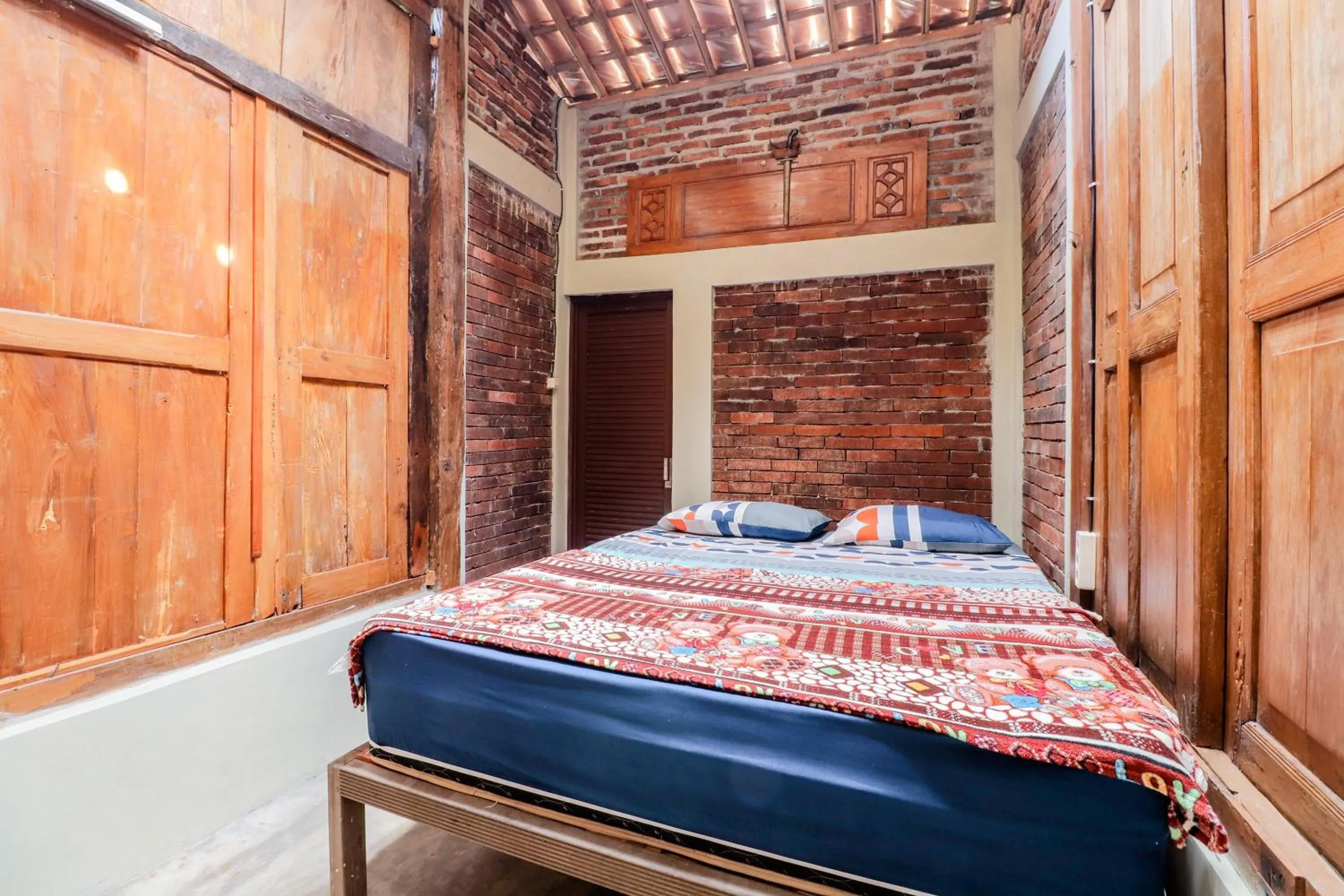 Bed in Nurudin House