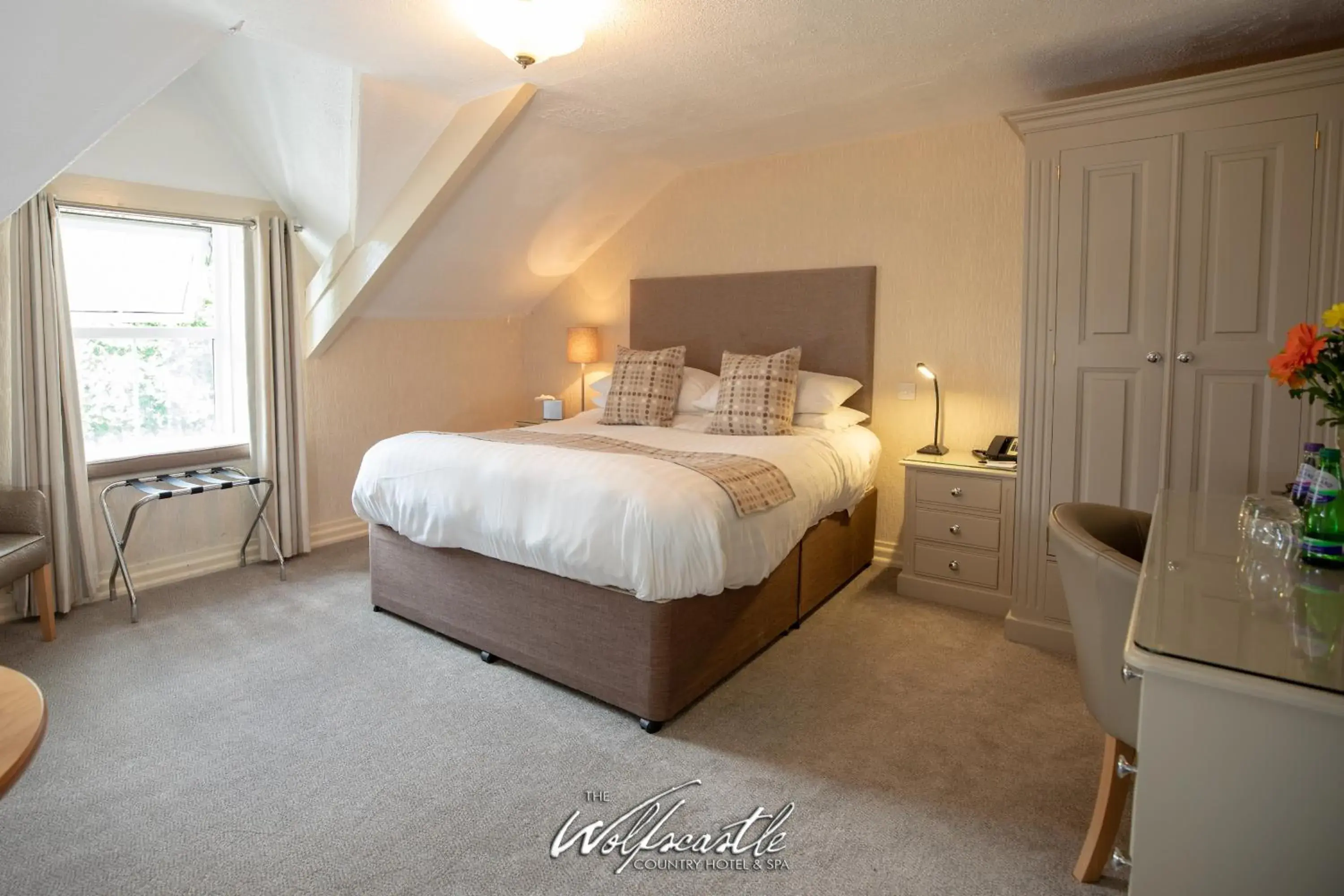 Comfort Double Room - single occupancy in Wolfscastle Country Hotel Comfort Double Room - single occupancy in Wolfscastle Country Hotel
