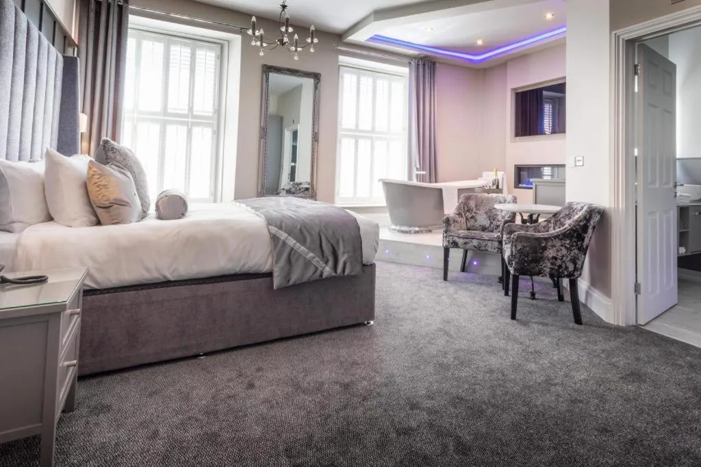 Bed in Wolfscastle Country Hotel