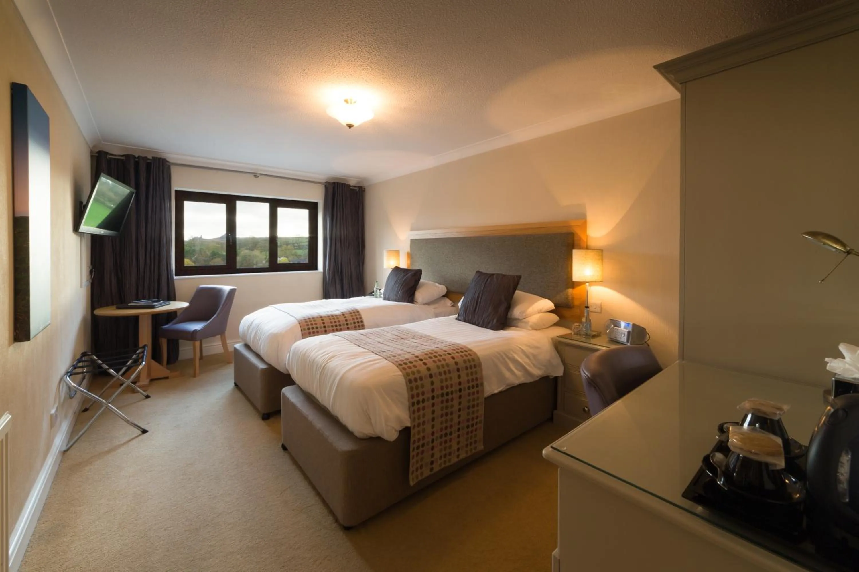 Pets, Bed in Wolfscastle Country Hotel