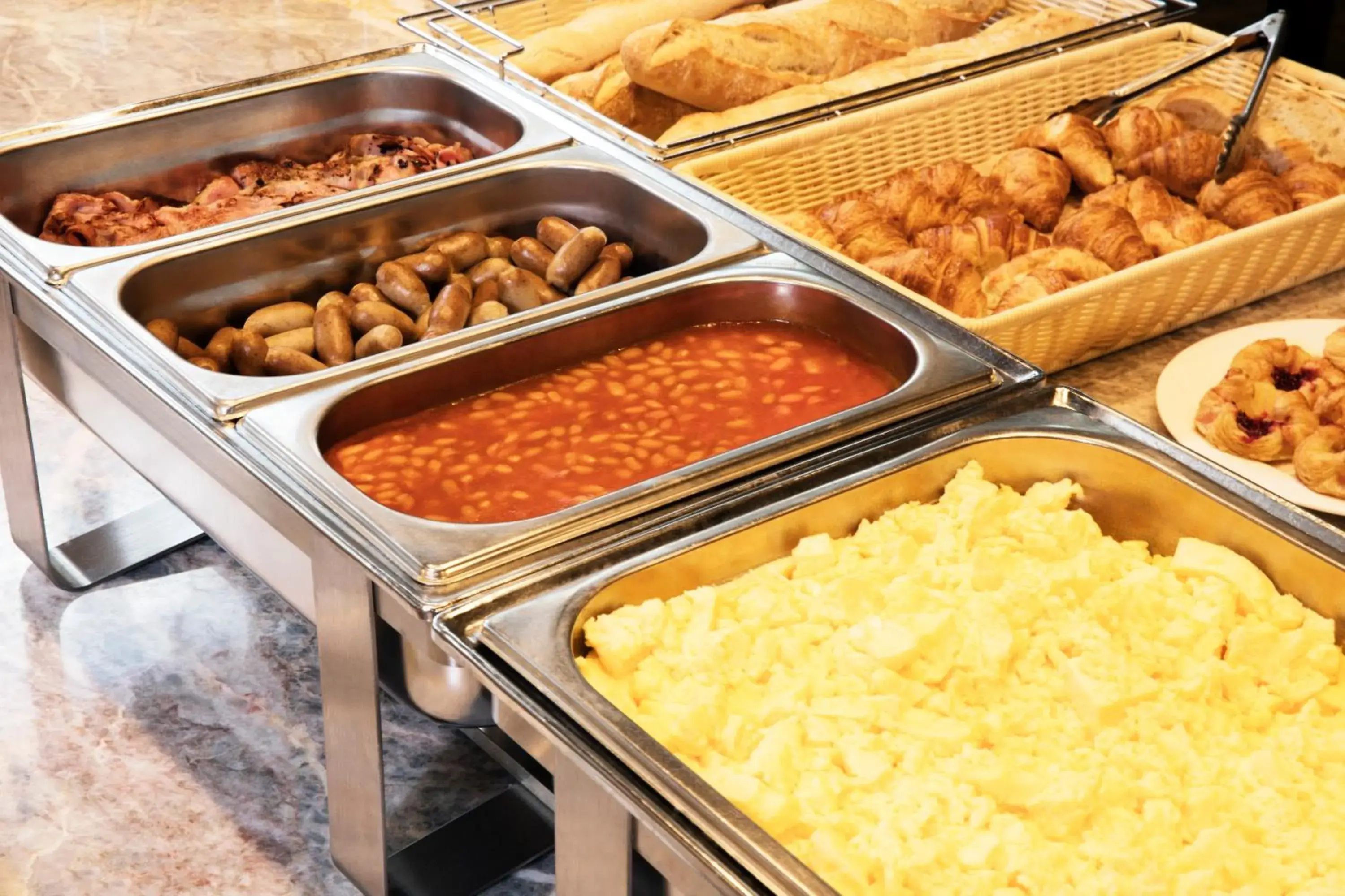 Continental breakfast in Fosshotel Lind Continental breakfast in Fosshotel Lind