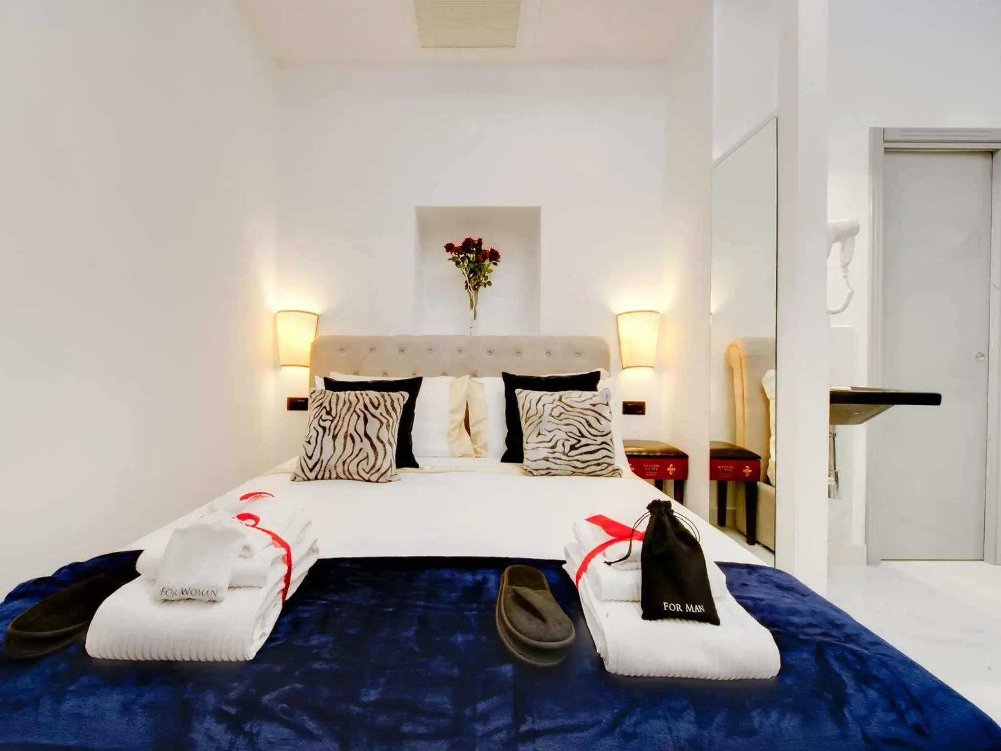 Standard Double Room in Queen Palace Suites Standard Double Room in Queen Palace Suites