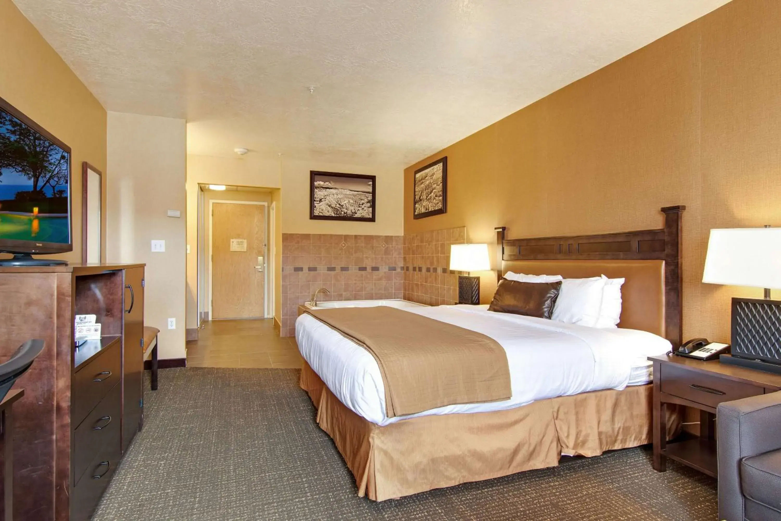 Photo of the whole room, Bed in Best Western PLUS Ruby's Inn Photo of the whole room, Bed in Best Western PLUS Ruby's Inn