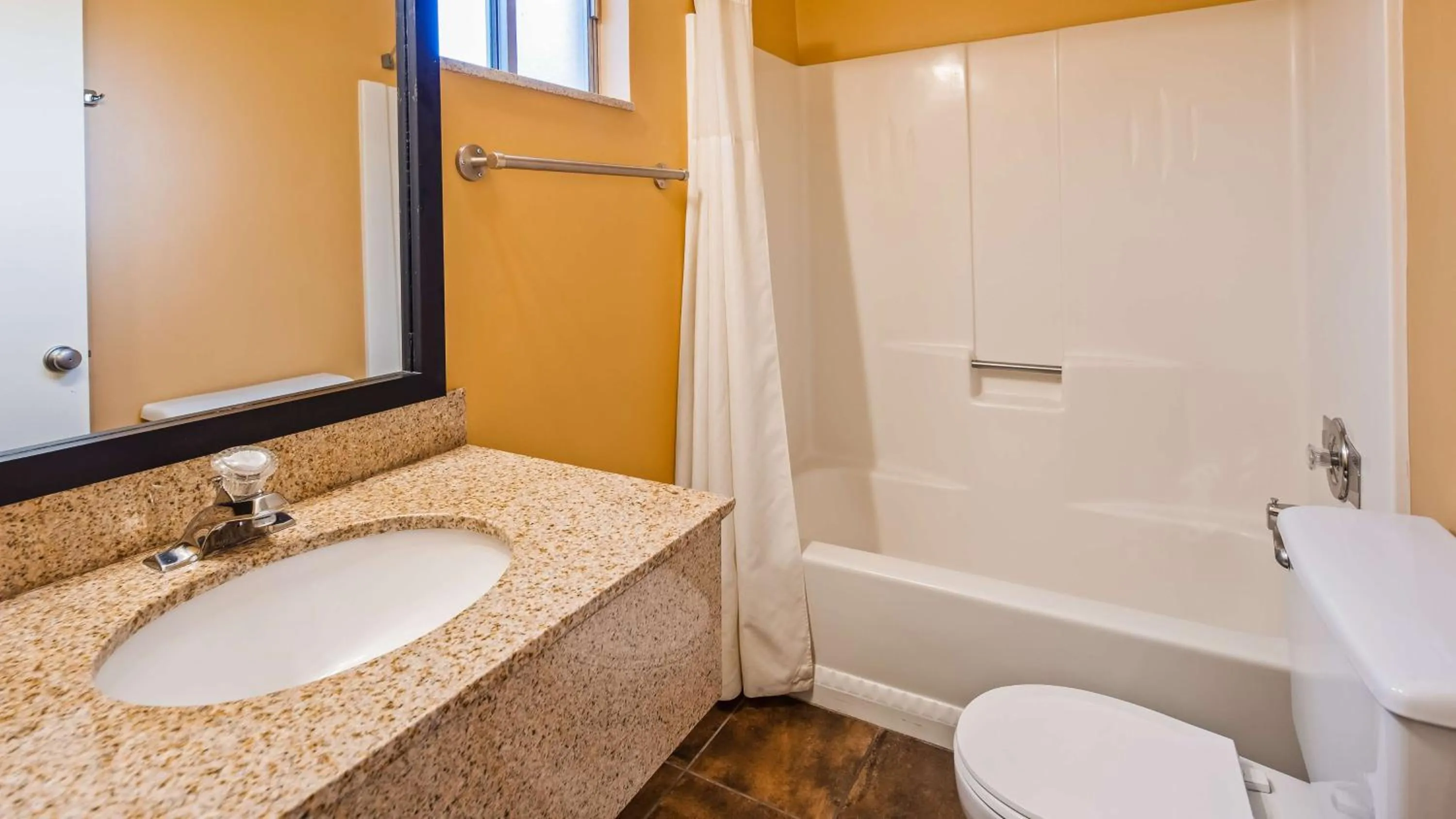 Bathroom in Best Western PLUS Ruby's Inn