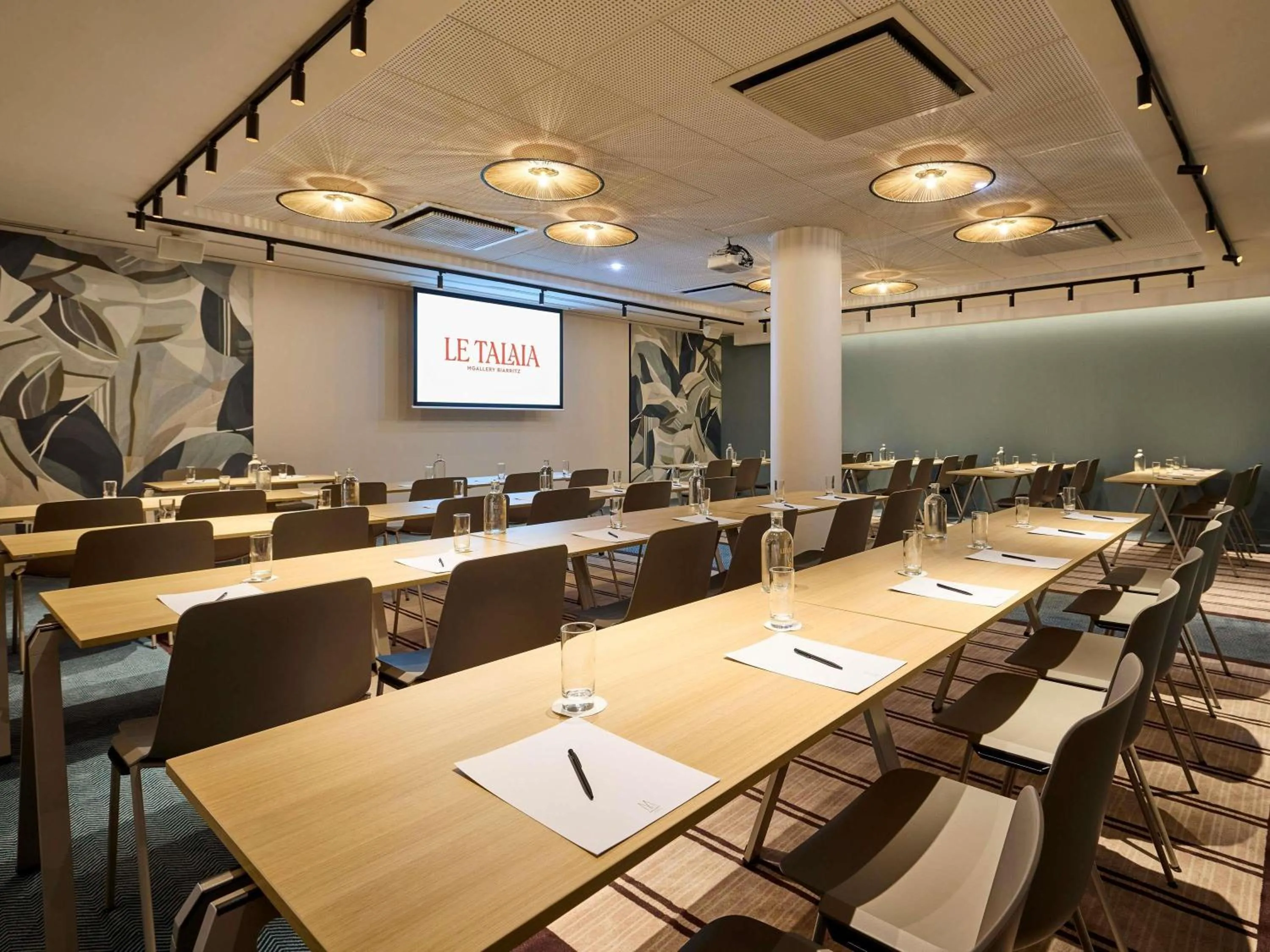 Meeting/conference room in Le Talaia Hôtel & Spa Biarritz - MGallery Collection