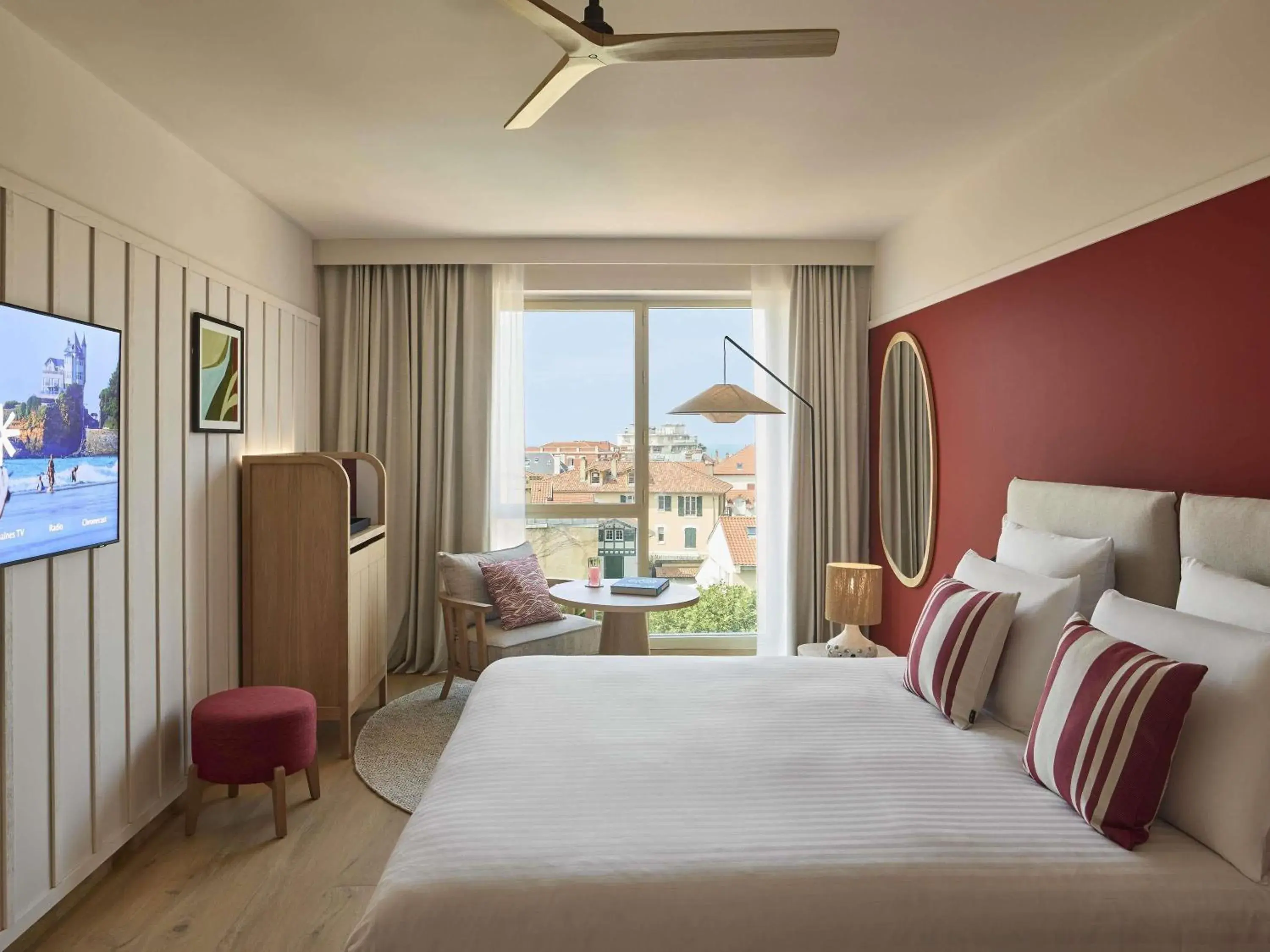 Bedroom, Bed in Le Talaia Hôtel & Spa Biarritz - MGallery Collection Bedroom, Bed in Le Talaia Hôtel & Spa Biarritz - MGallery Collection