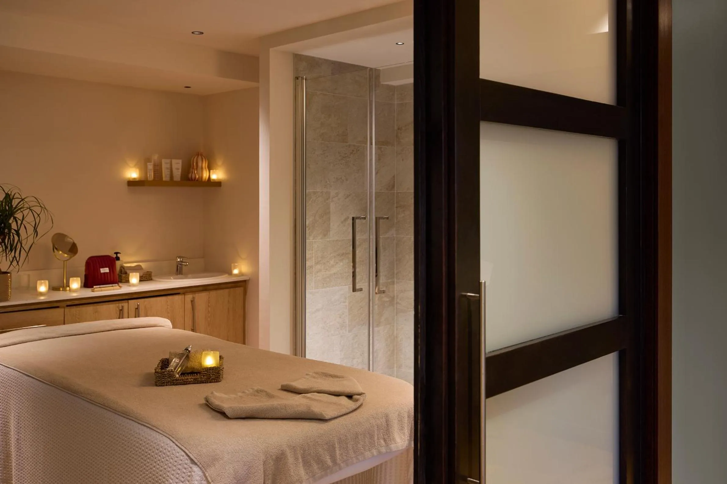 Spa and wellness centre/facilities, Bed in Le Talaia Hôtel & Spa Biarritz - MGallery Collection
