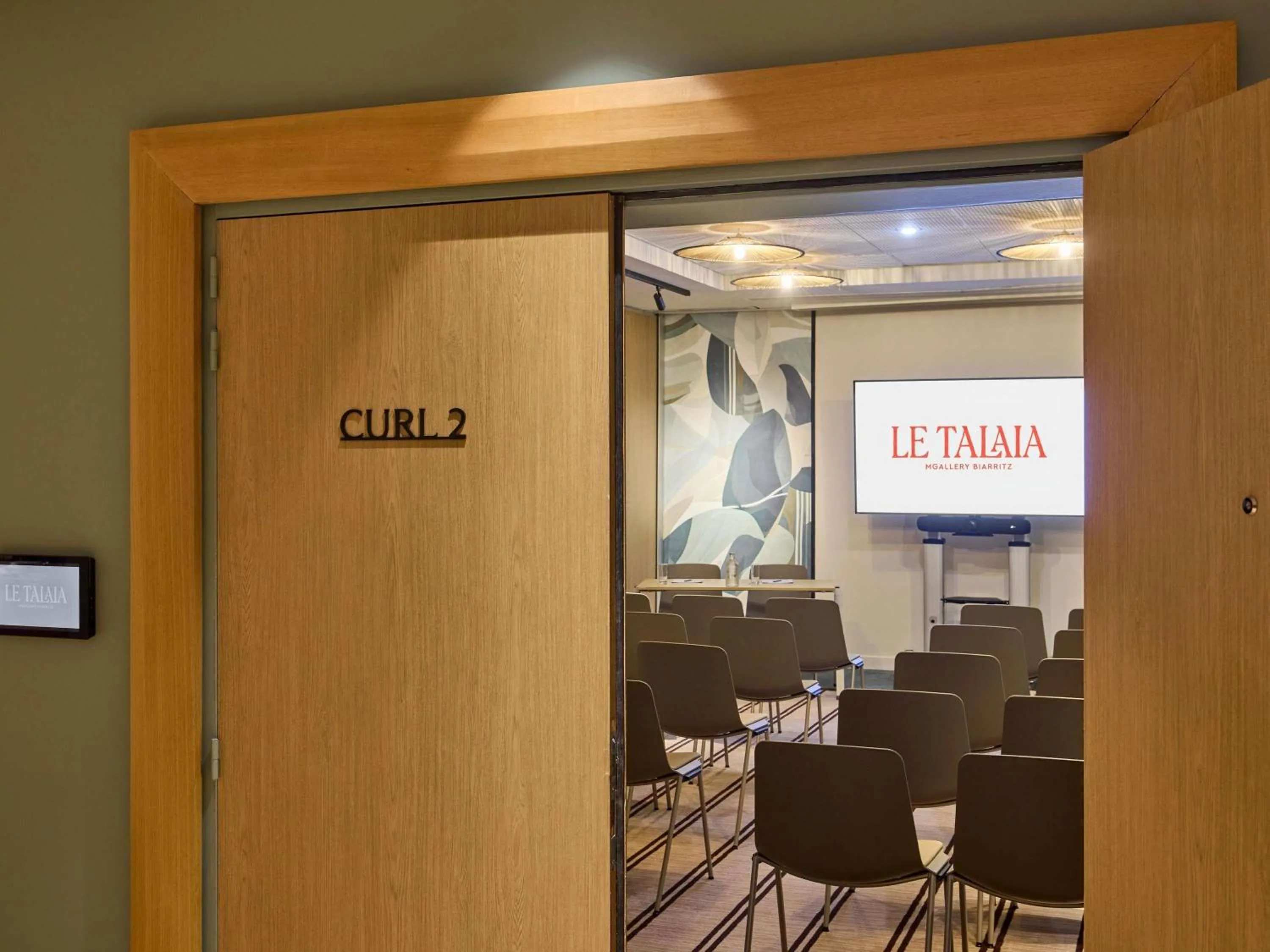 Meeting/conference room in Le Talaia Hôtel & Spa Biarritz - MGallery Collection