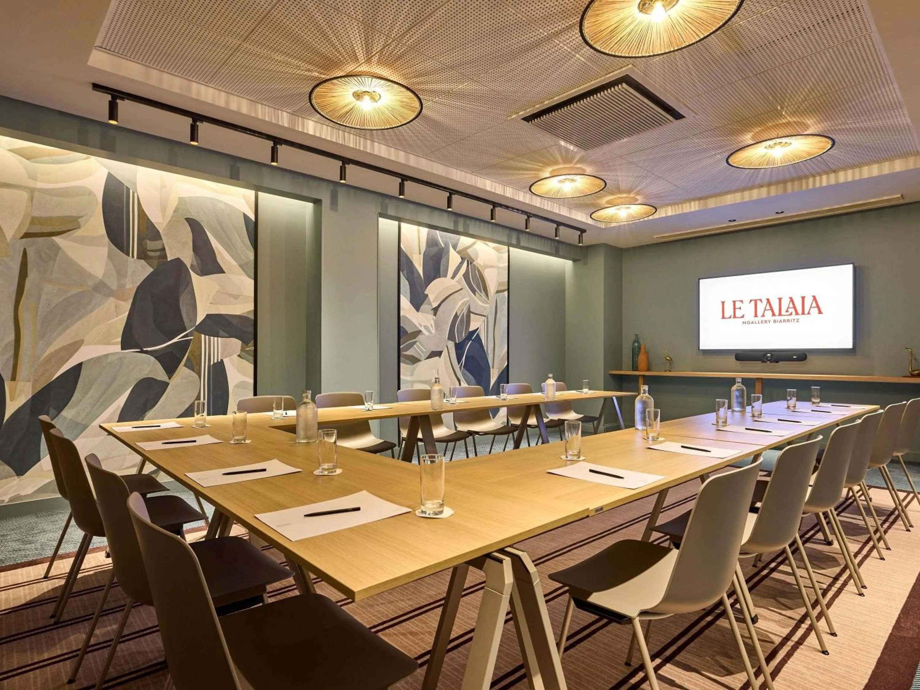Meeting/conference room in Le Talaia Hôtel & Spa Biarritz - MGallery Collection