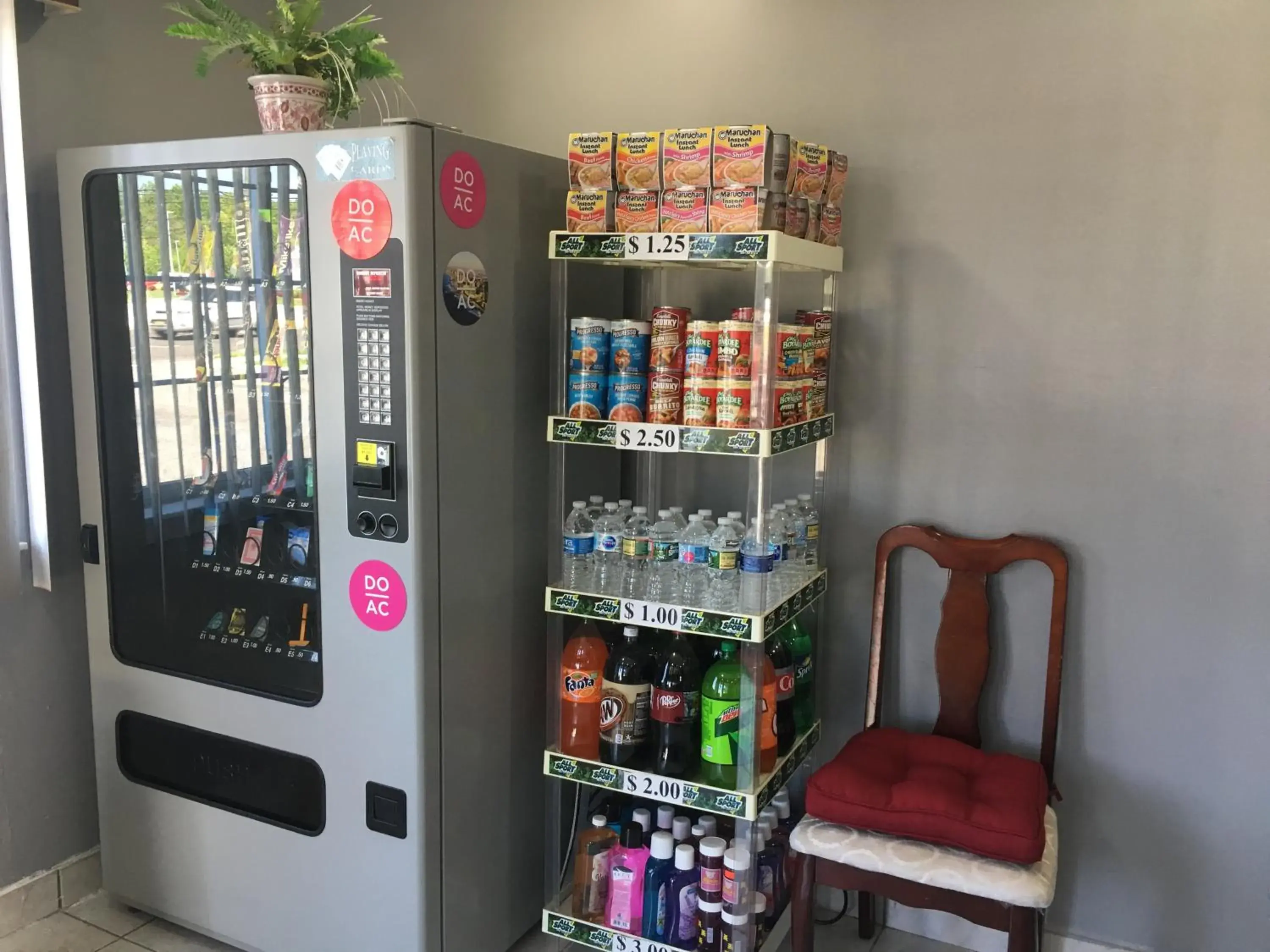 Food and drinks in Journeys End Motel Food and drinks in Journeys End Motel