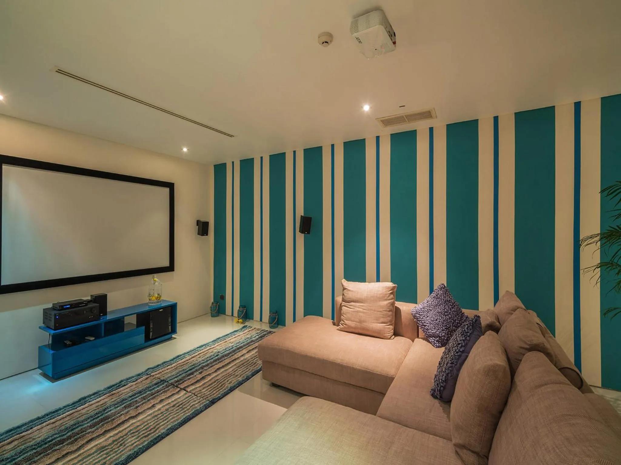 TV and multimedia in Villa Samira by Elite Havens