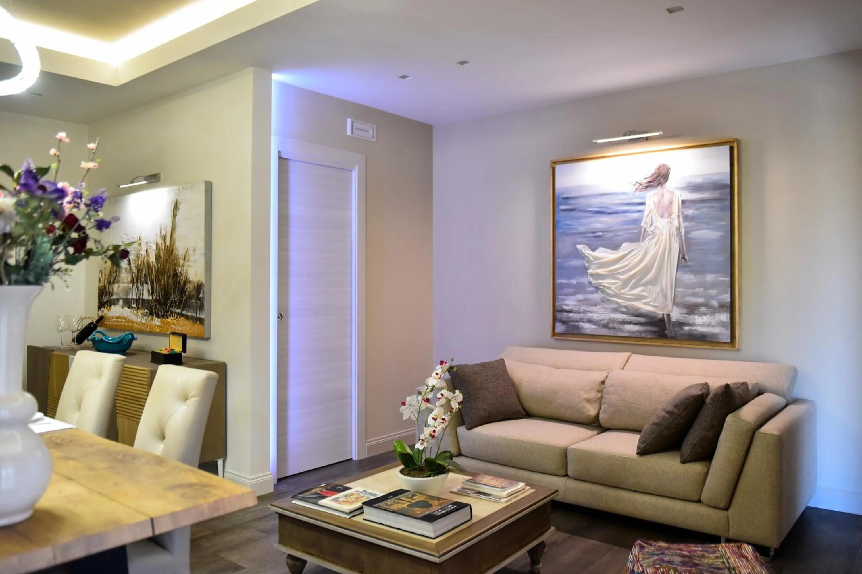 Living room in Kete Deluxe Rooms