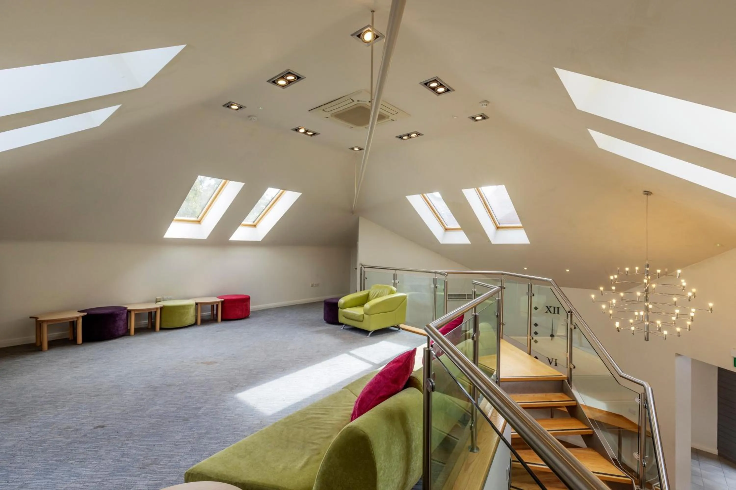 Seating area in Kings Court Hotel Alcester, BW Signature Collection