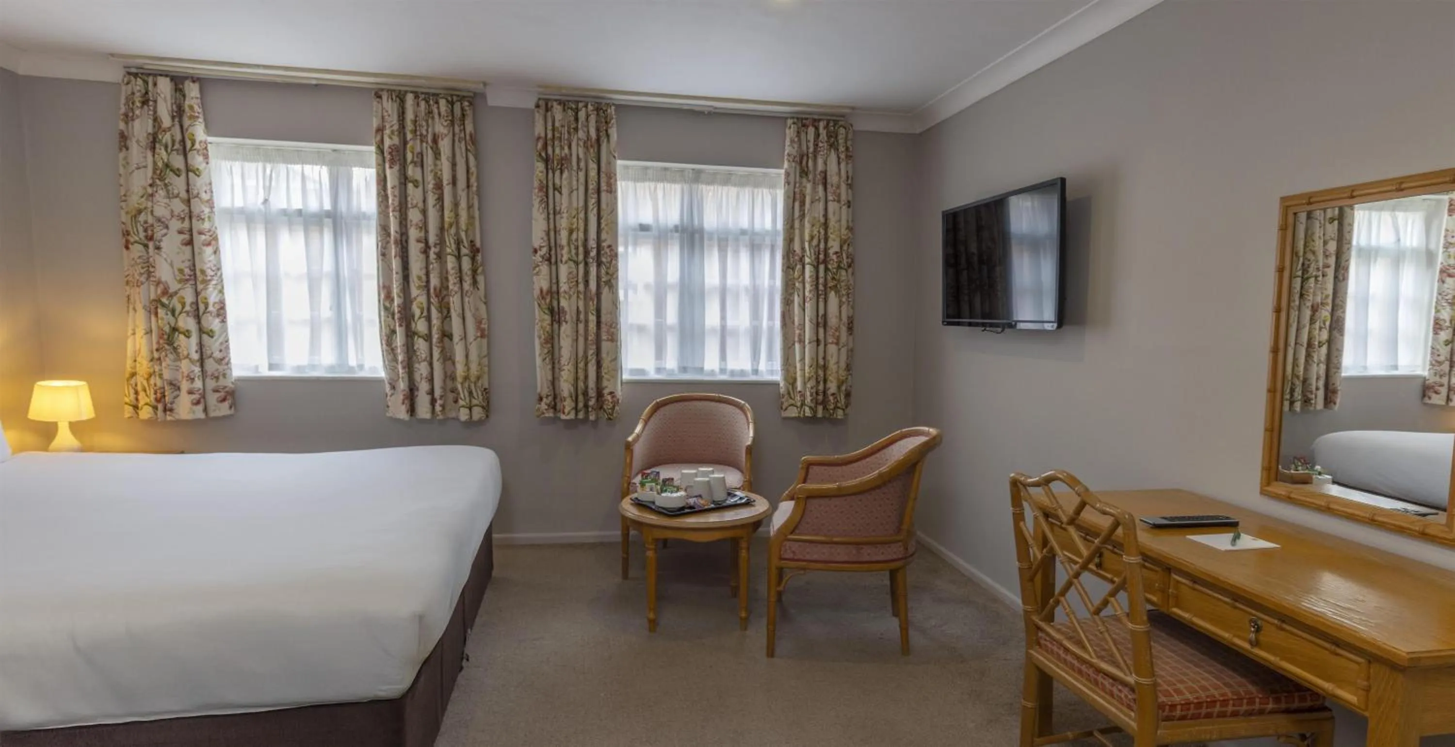 Sports, Bed in Kings Court Hotel Alcester, BW Signature Collection