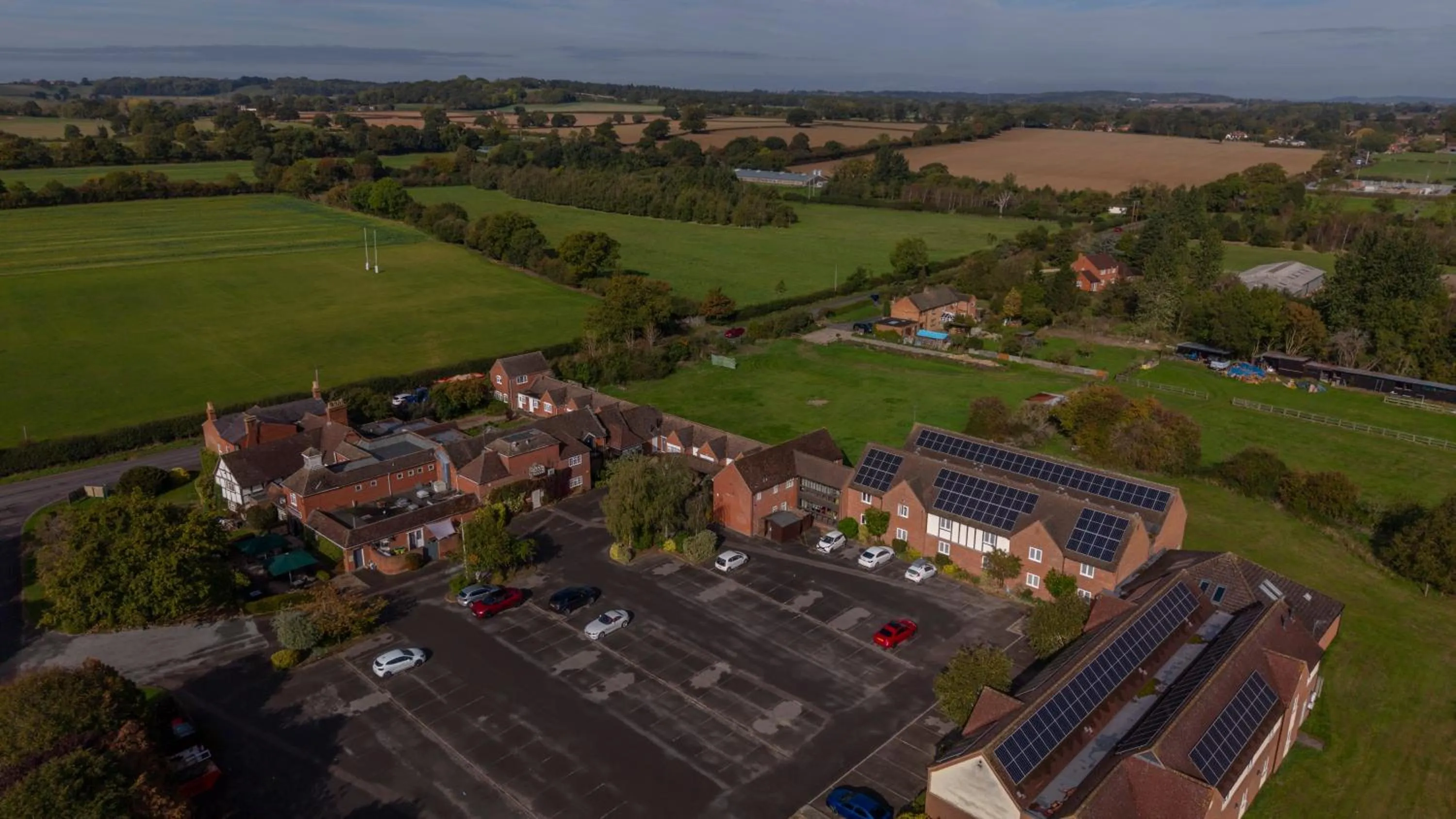 Property building in Kings Court Hotel Alcester, BW Signature Collection