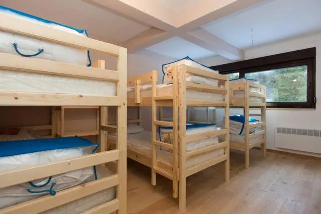 Staff, Bed in House Apartments Jahorinko