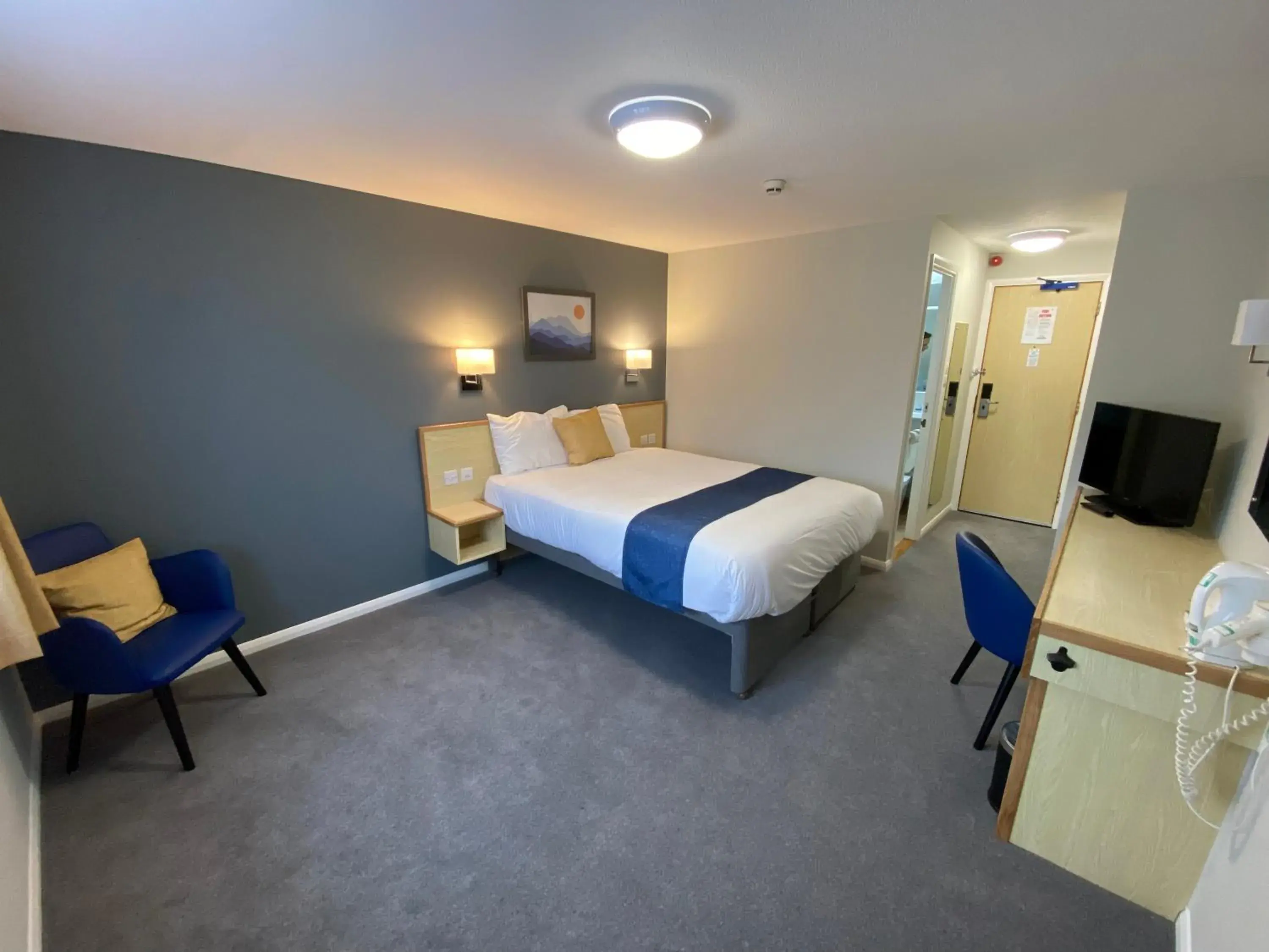 Double Room in Days Inn Hotel Sedgemoor Double Room in Days Inn Hotel Sedgemoor