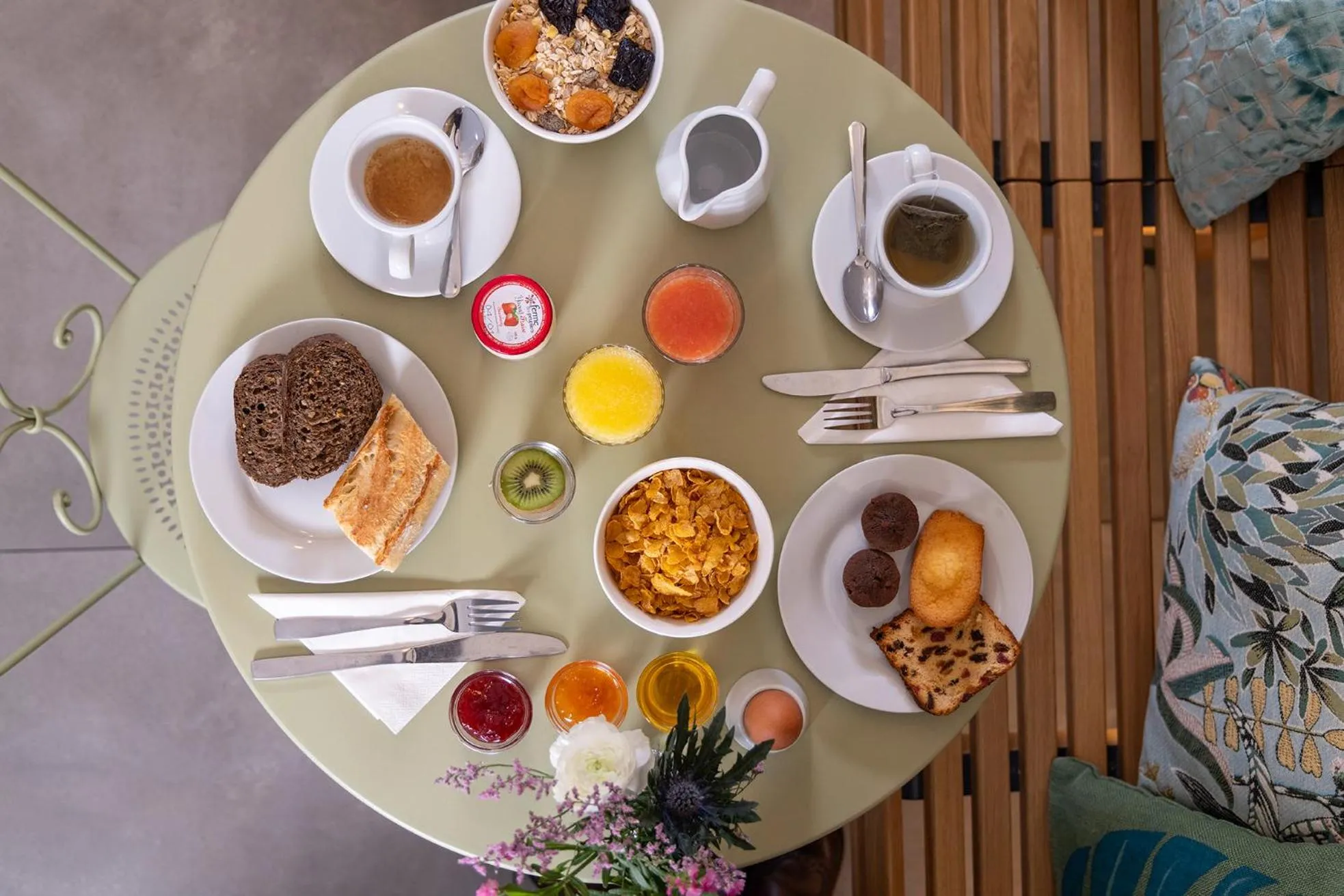 Breakfast in Hôtel Des Mines