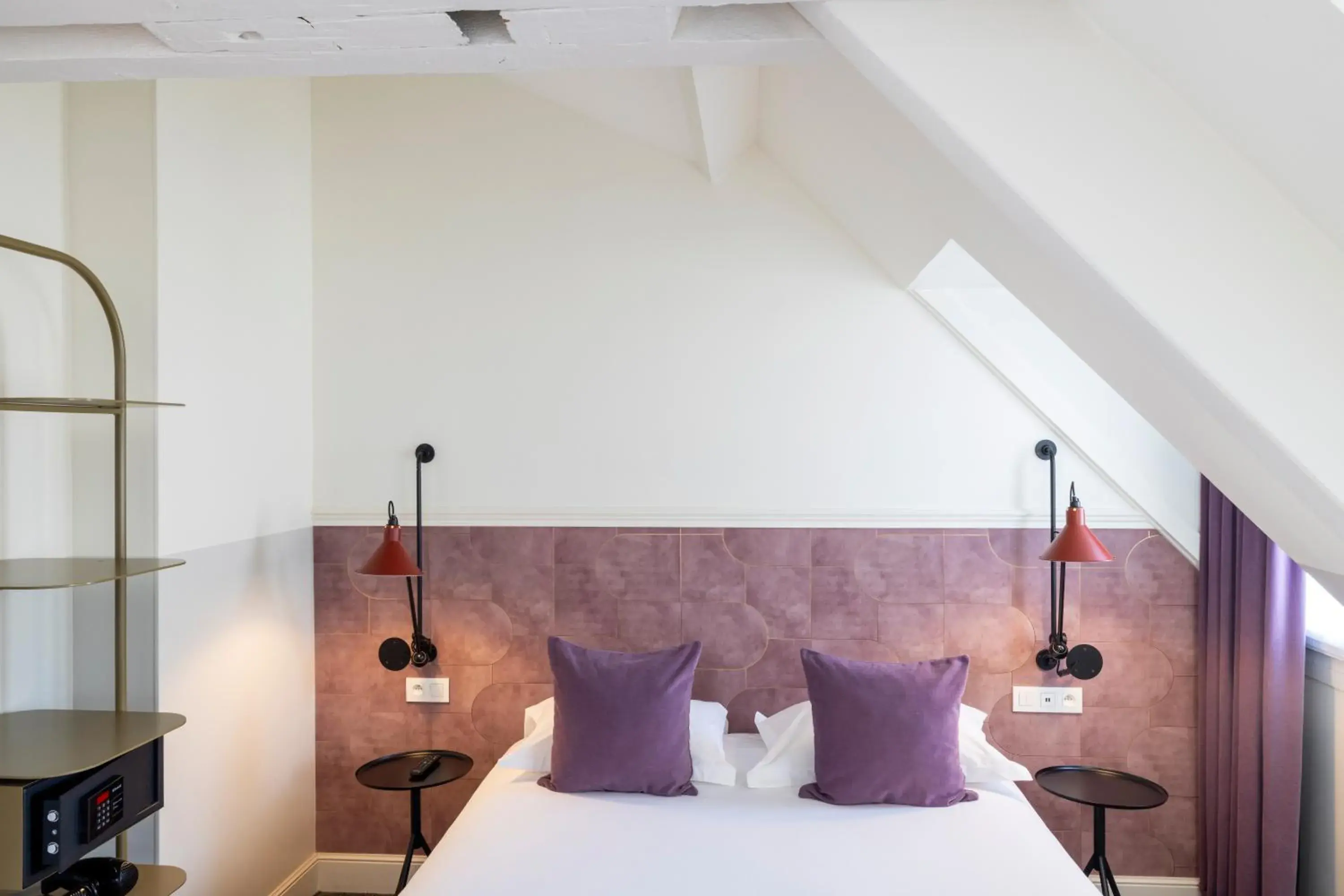 Bed in Hôtel Des Mines Bed in Hôtel Des Mines