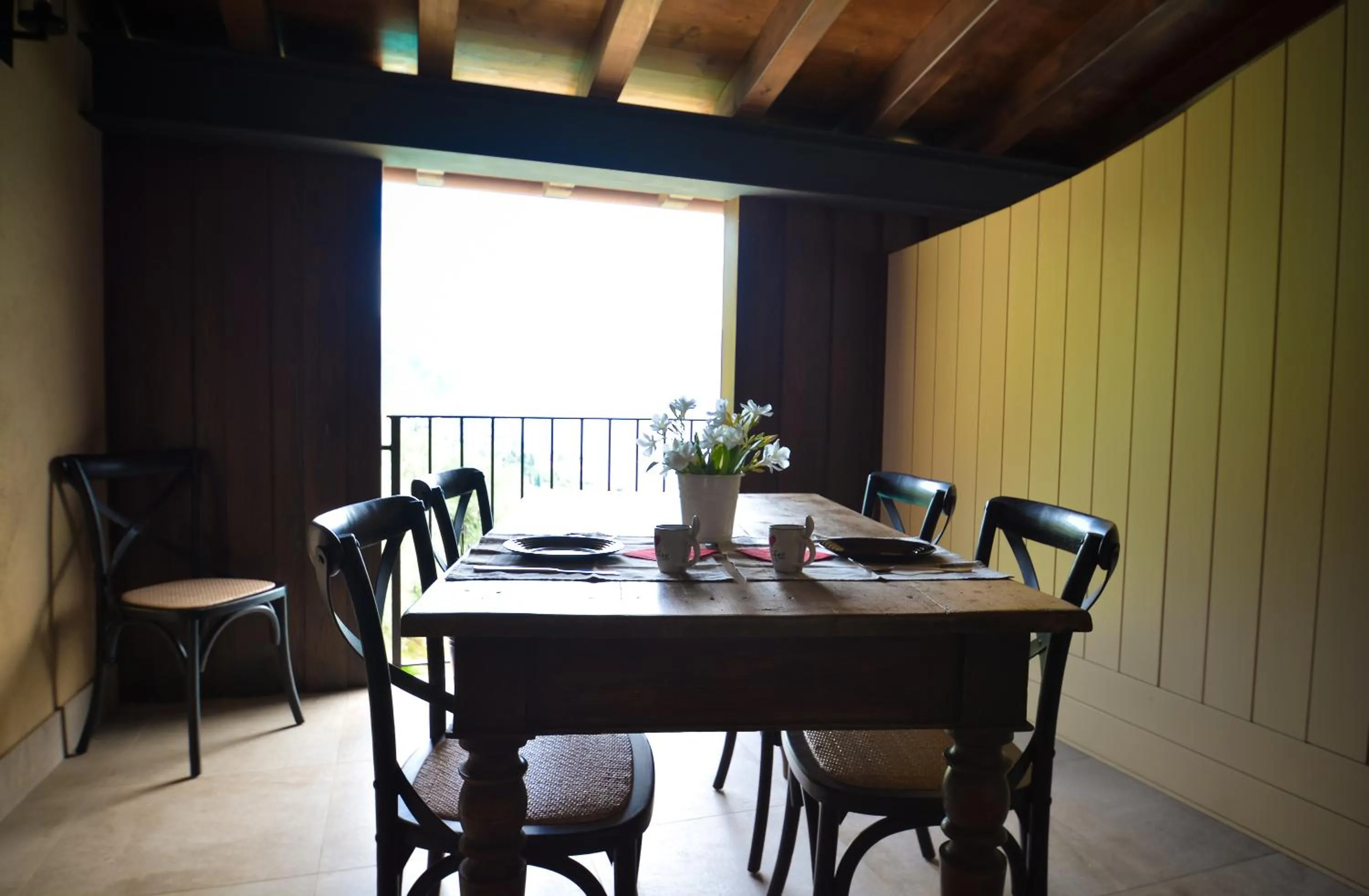 Dining area in Cascina Varini