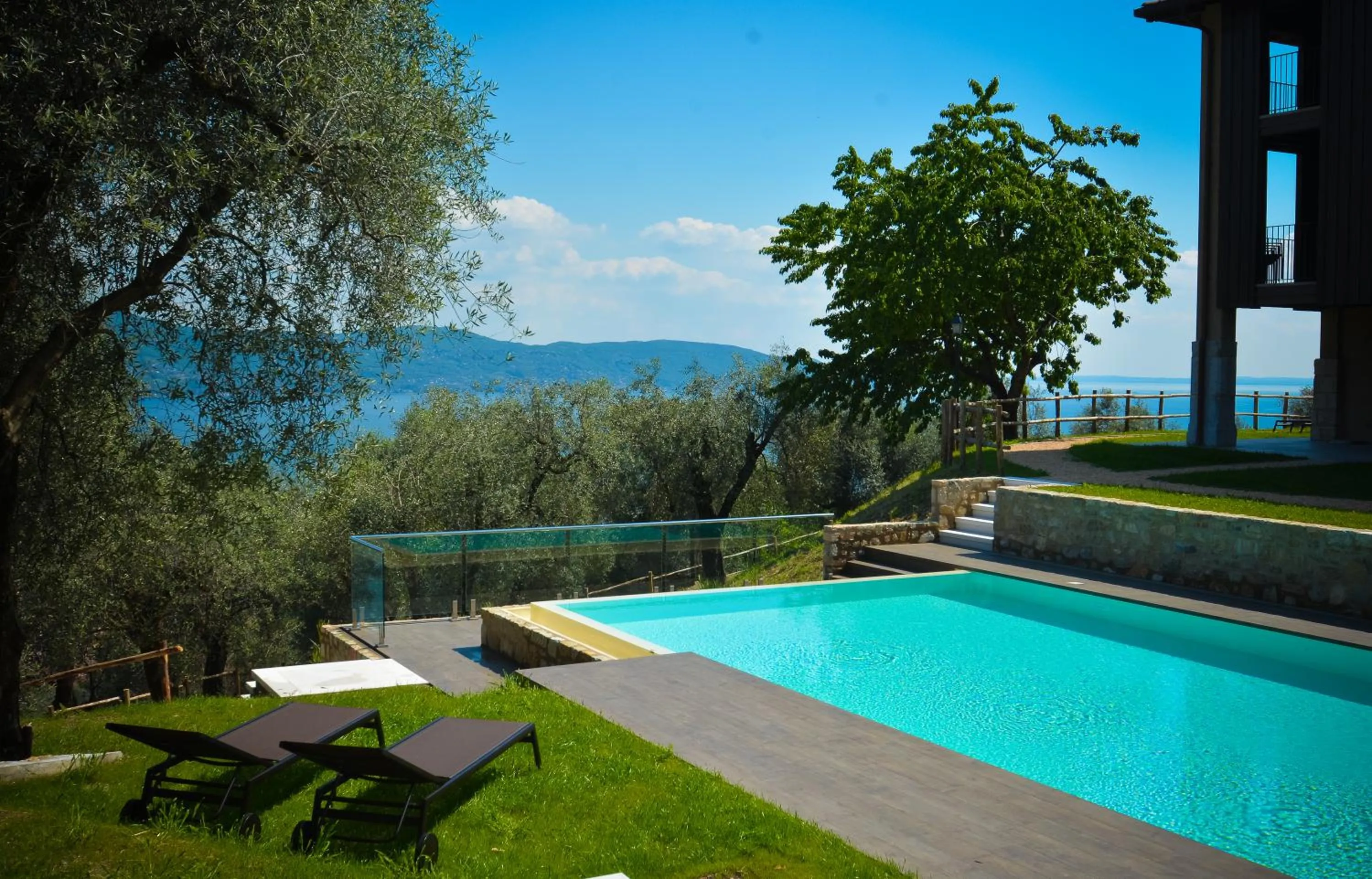 Swimming pool in Cascina Varini