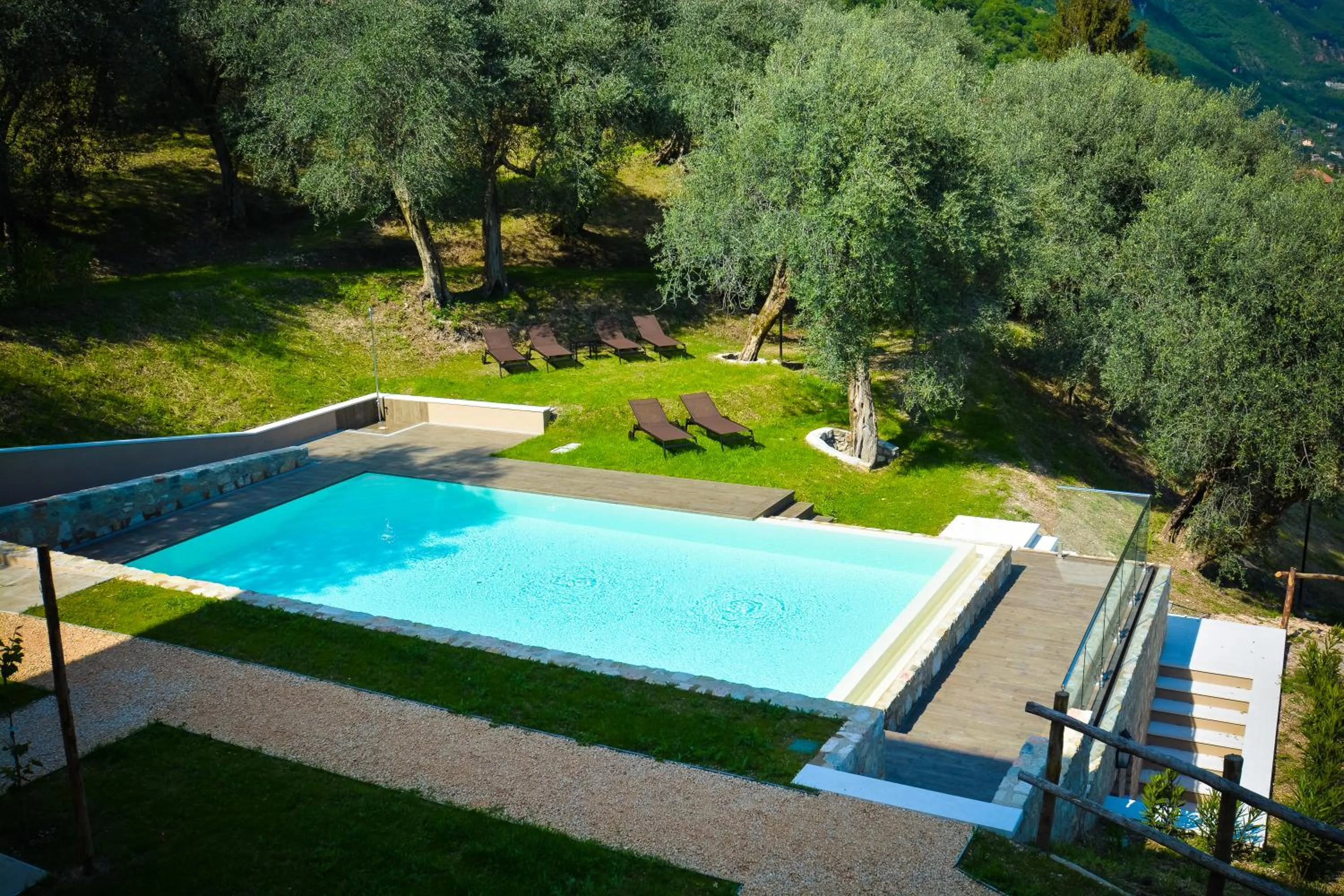 Pool view in Cascina Varini