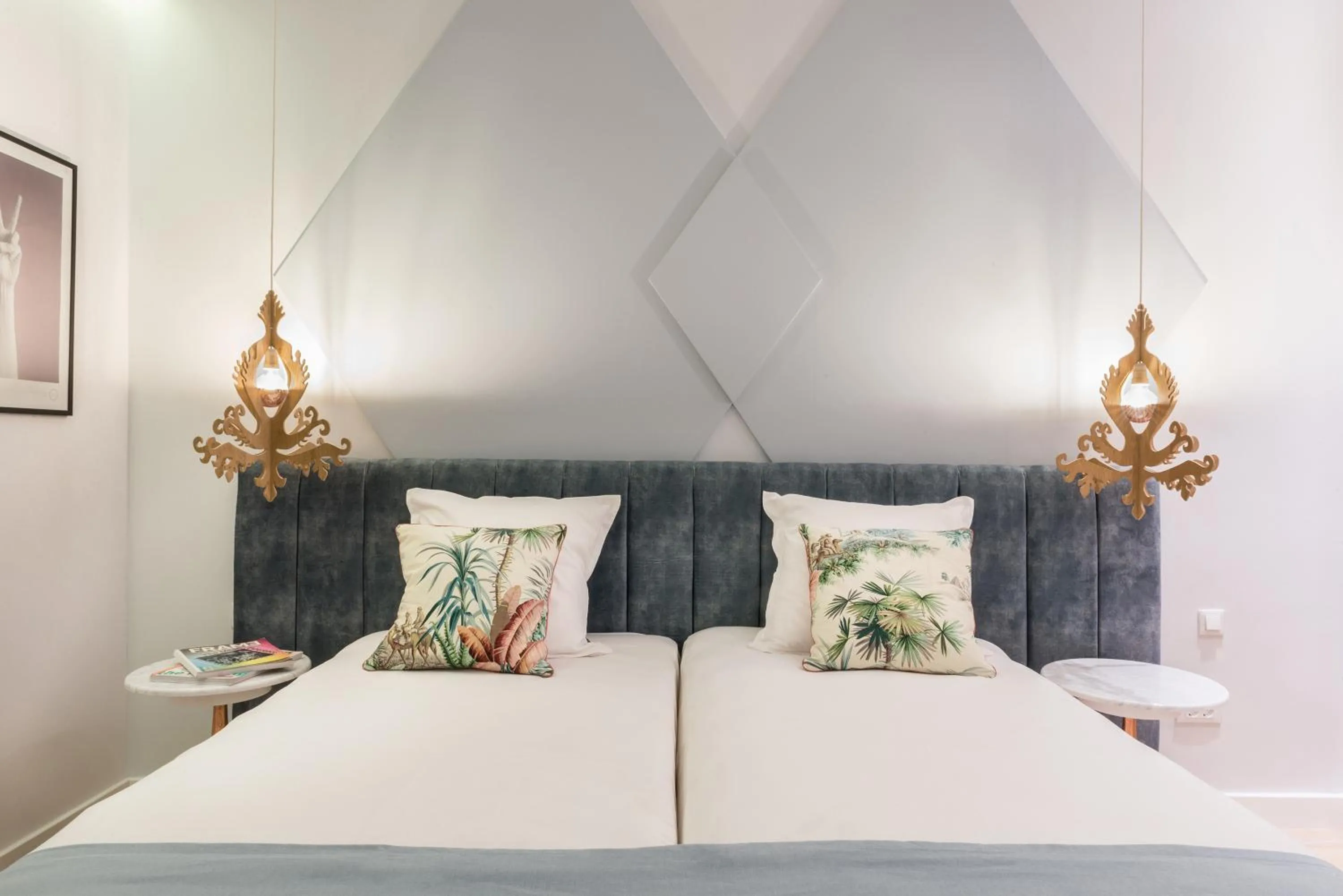 Bed in Nyx Chic Manor
