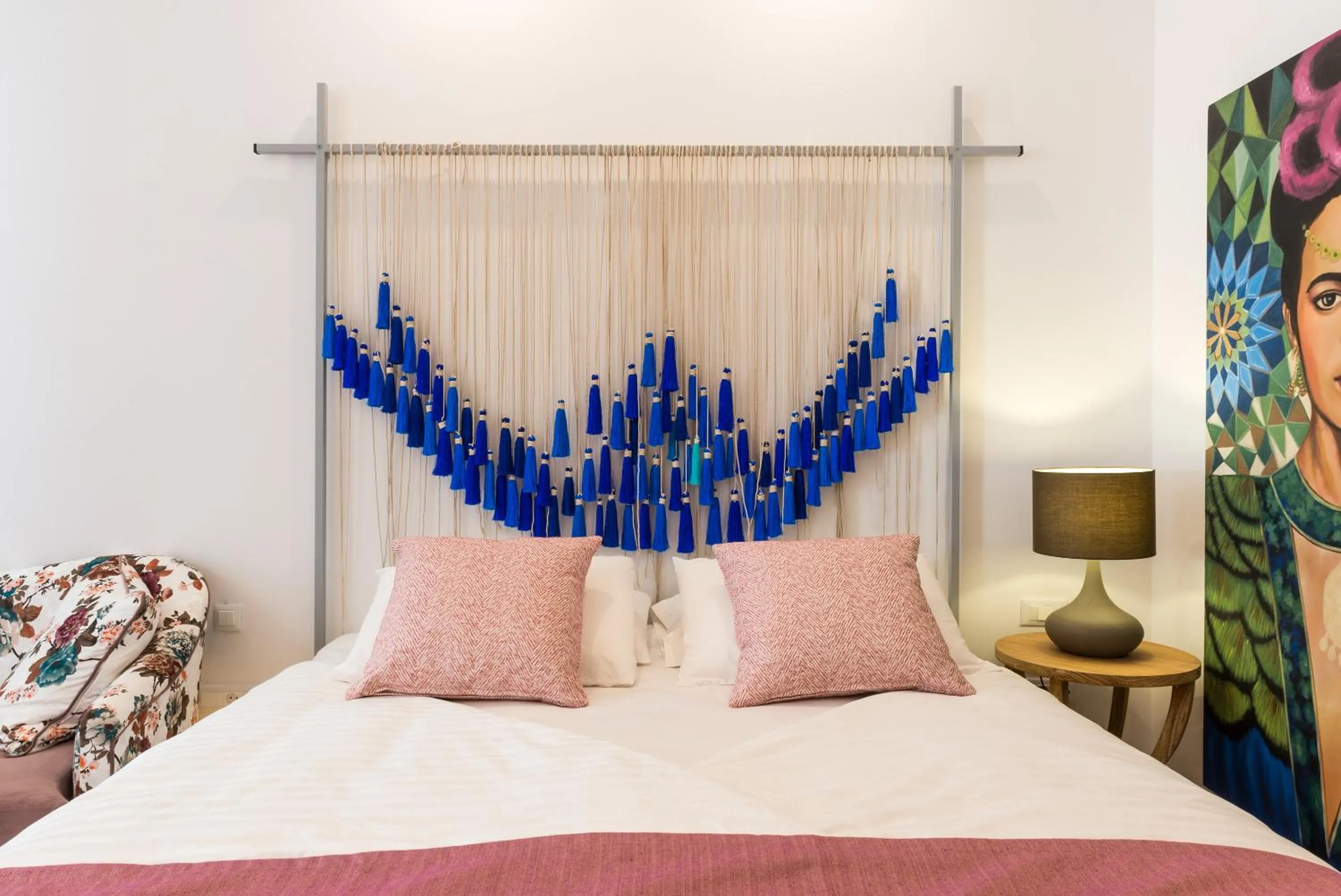 Bed in Nyx Chic Manor