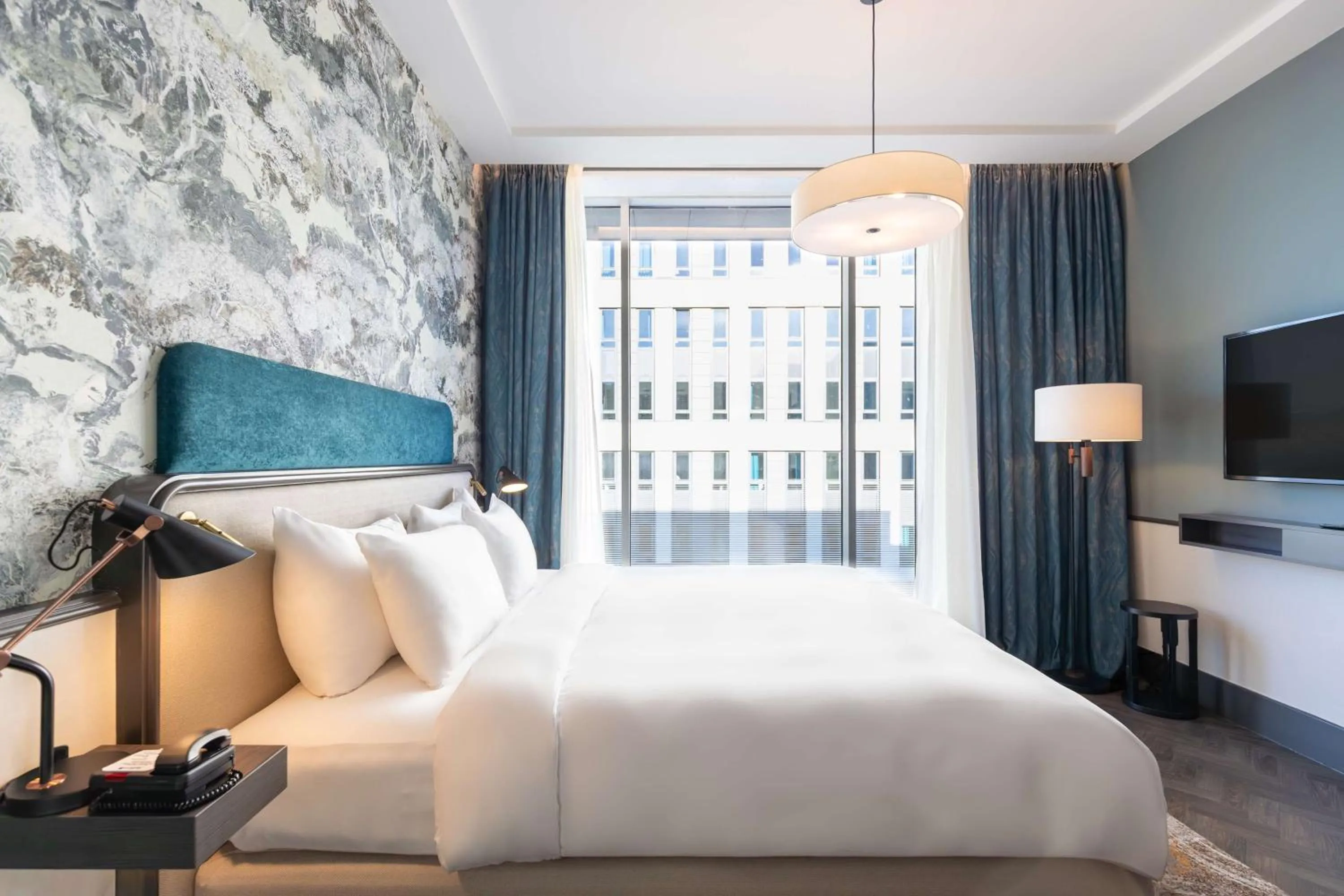 Photo of the whole room, Bed in Radisson Blu Hotel, Glasgow