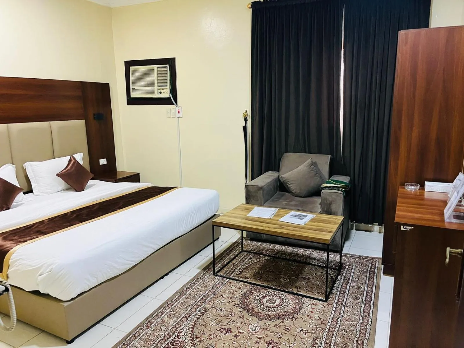 Bed in العييري للشقق المخدومة الدمام 2