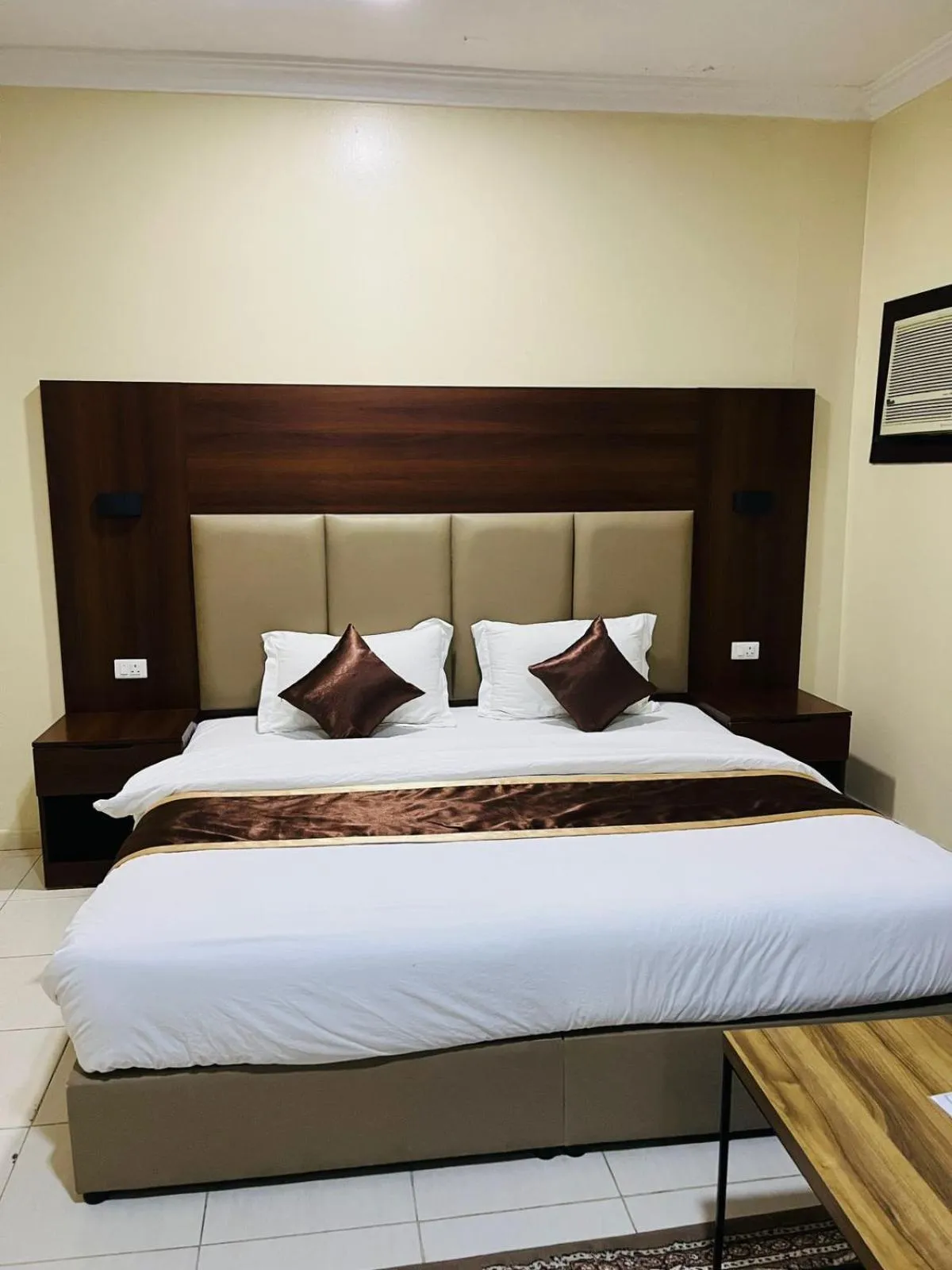 Bed in العييري للشقق المخدومة الدمام 2