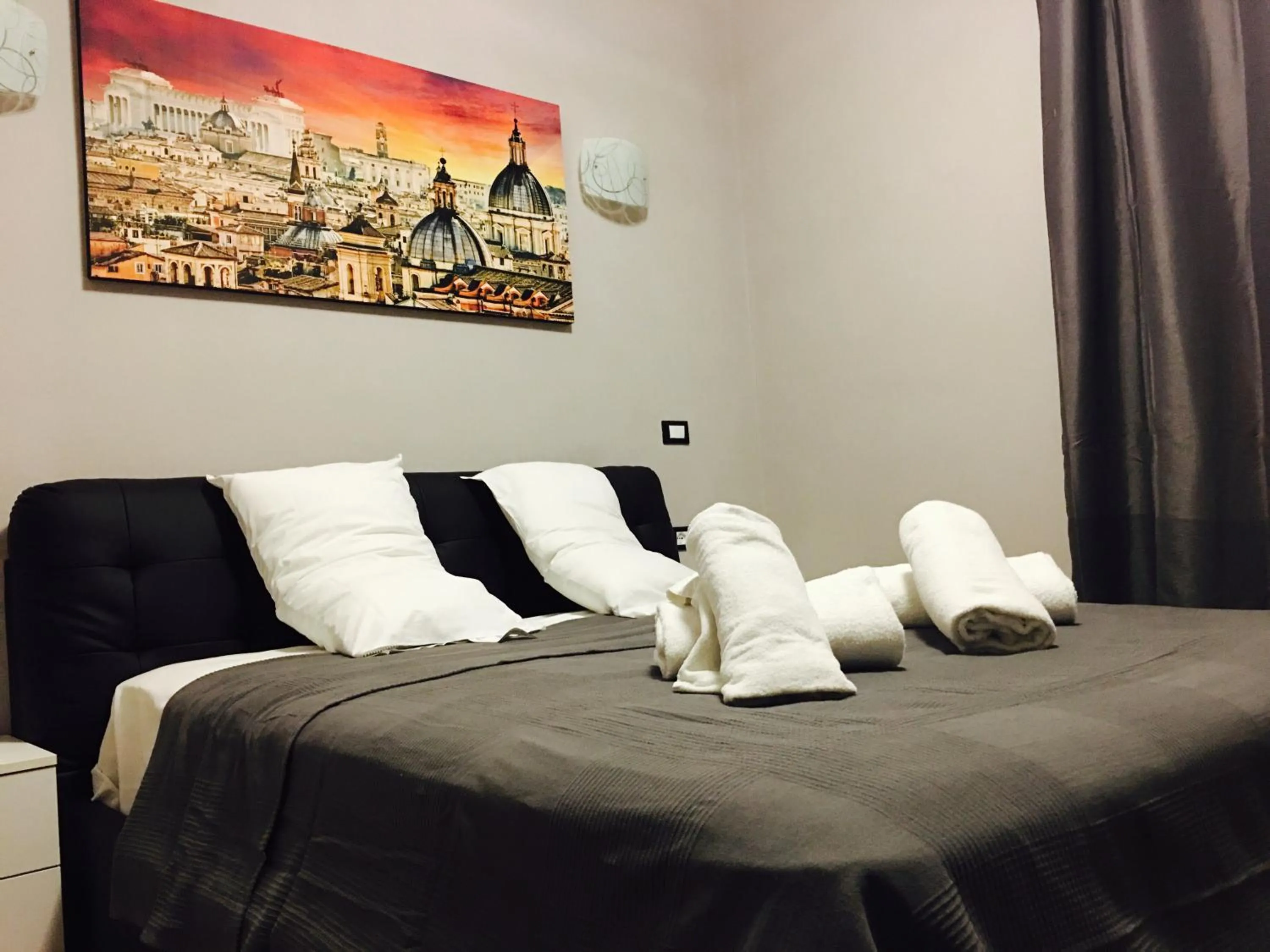 Bedroom, Bed in Favola Romana - Guest House