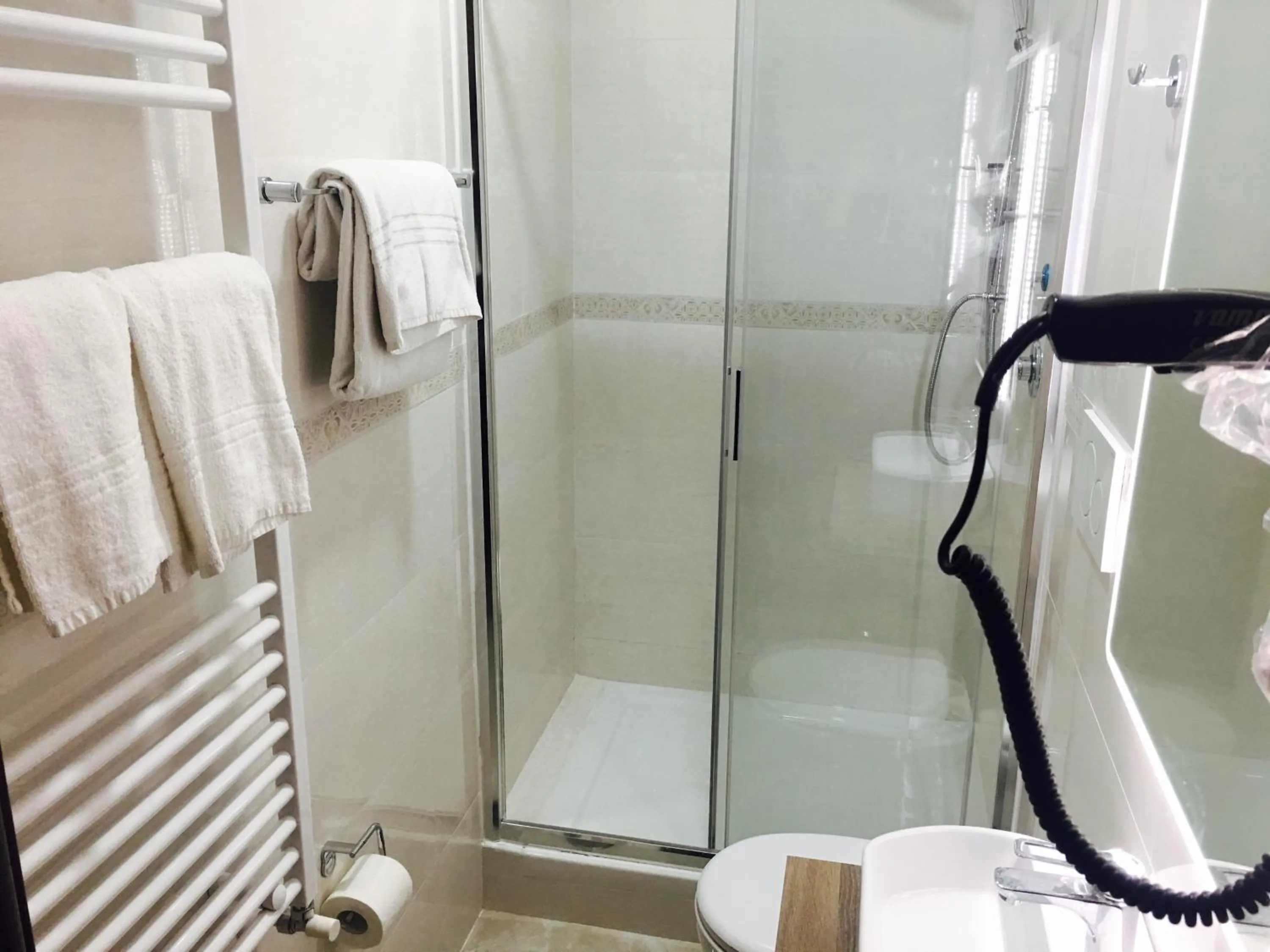 Bathroom in Favola Romana - Guest House
