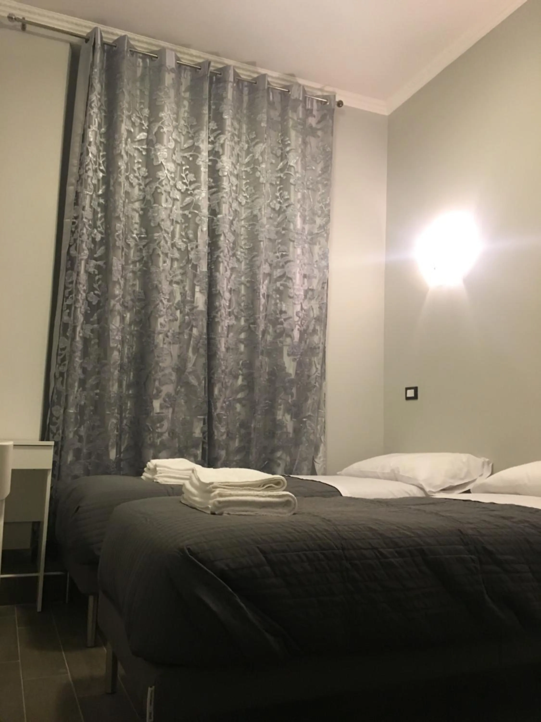 Bed in Favola Romana - Guest House