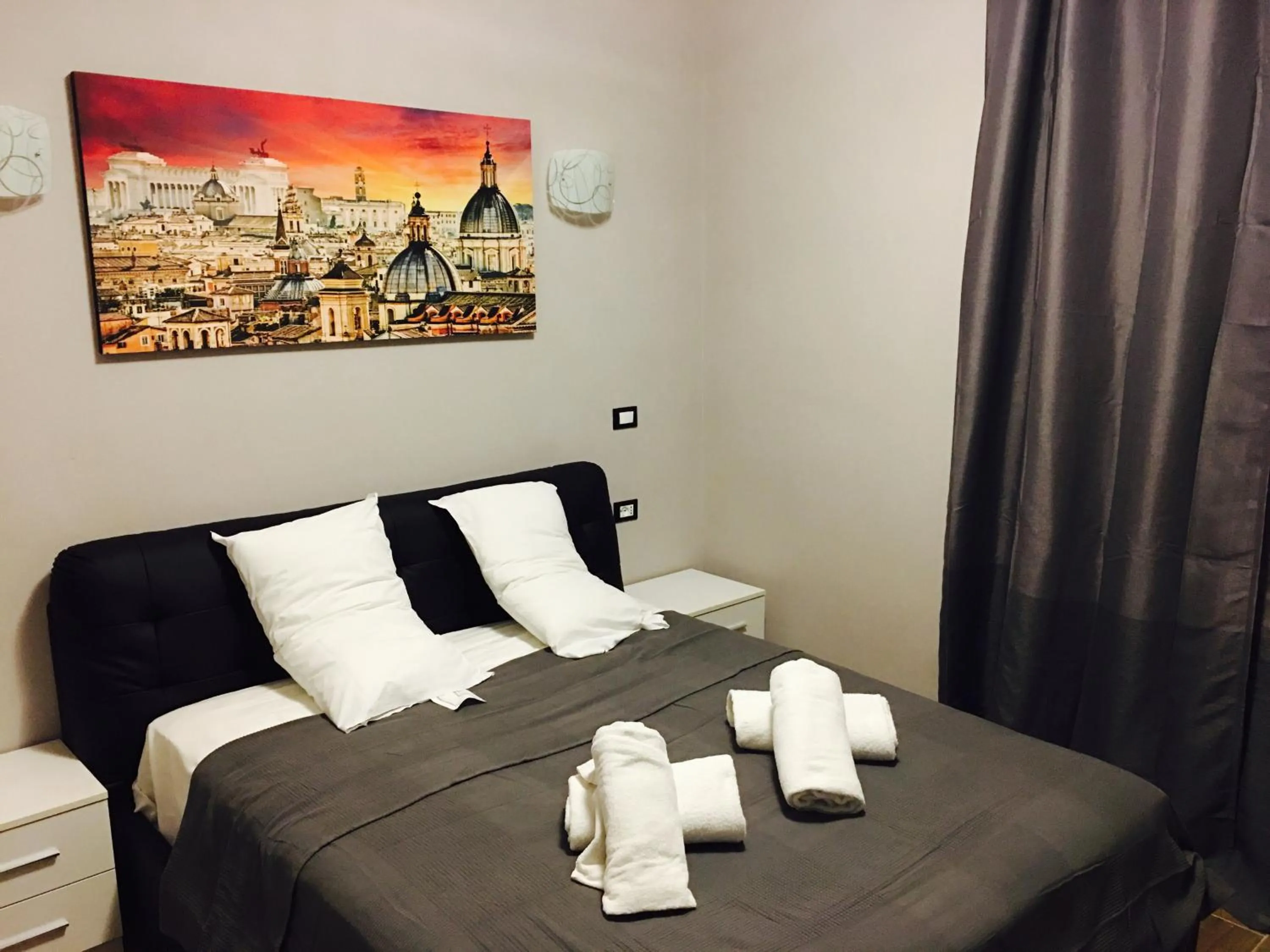 Bedroom, Bed in Favola Romana - Guest House