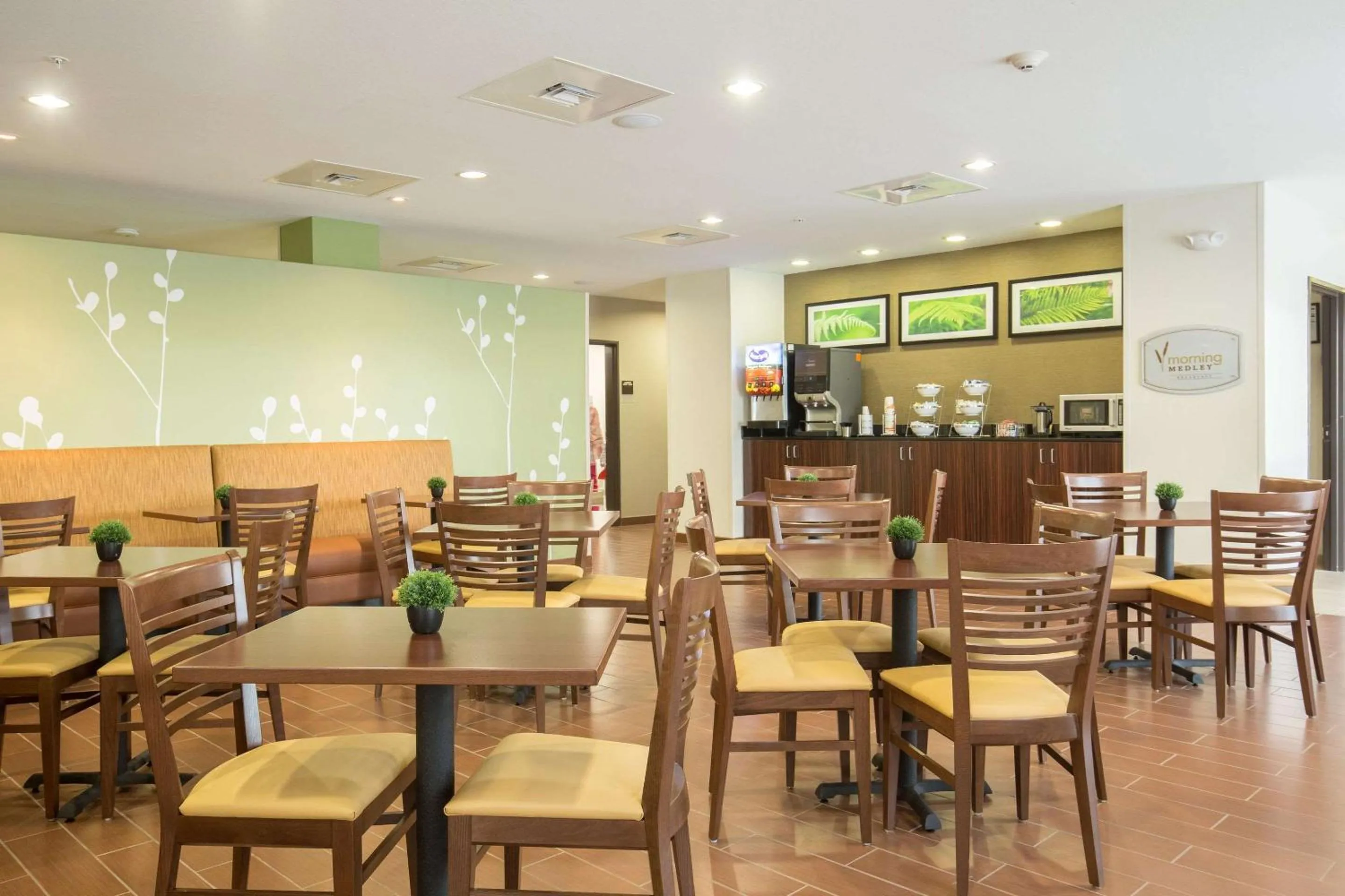 Restaurant/places to eat in Sleep Inn & Suites Ingleside - Corpus Christi