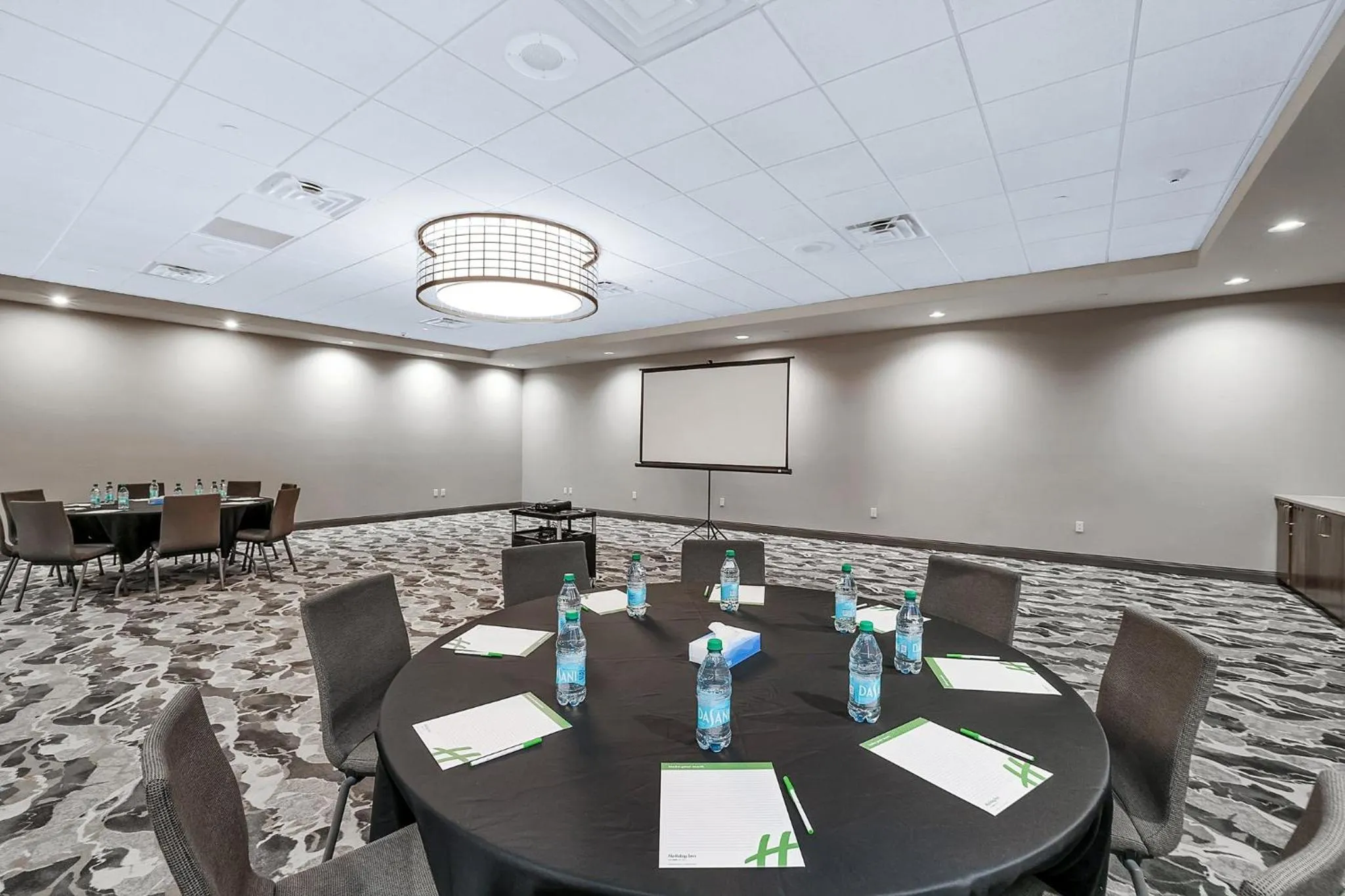 Meeting/conference room in Holiday Inn - Nampa by IHG